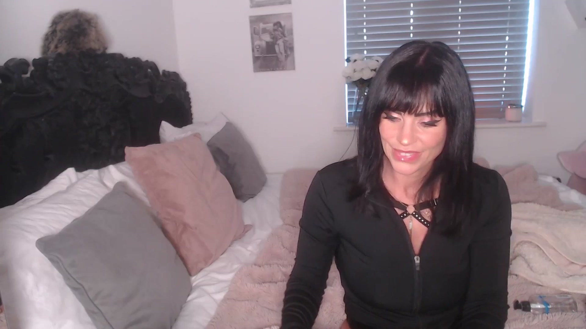 Gallery image thumbnail from Xbabe_Skyler's myfreecams stream on, 03/04/2026, 12:57 image 7 of 20