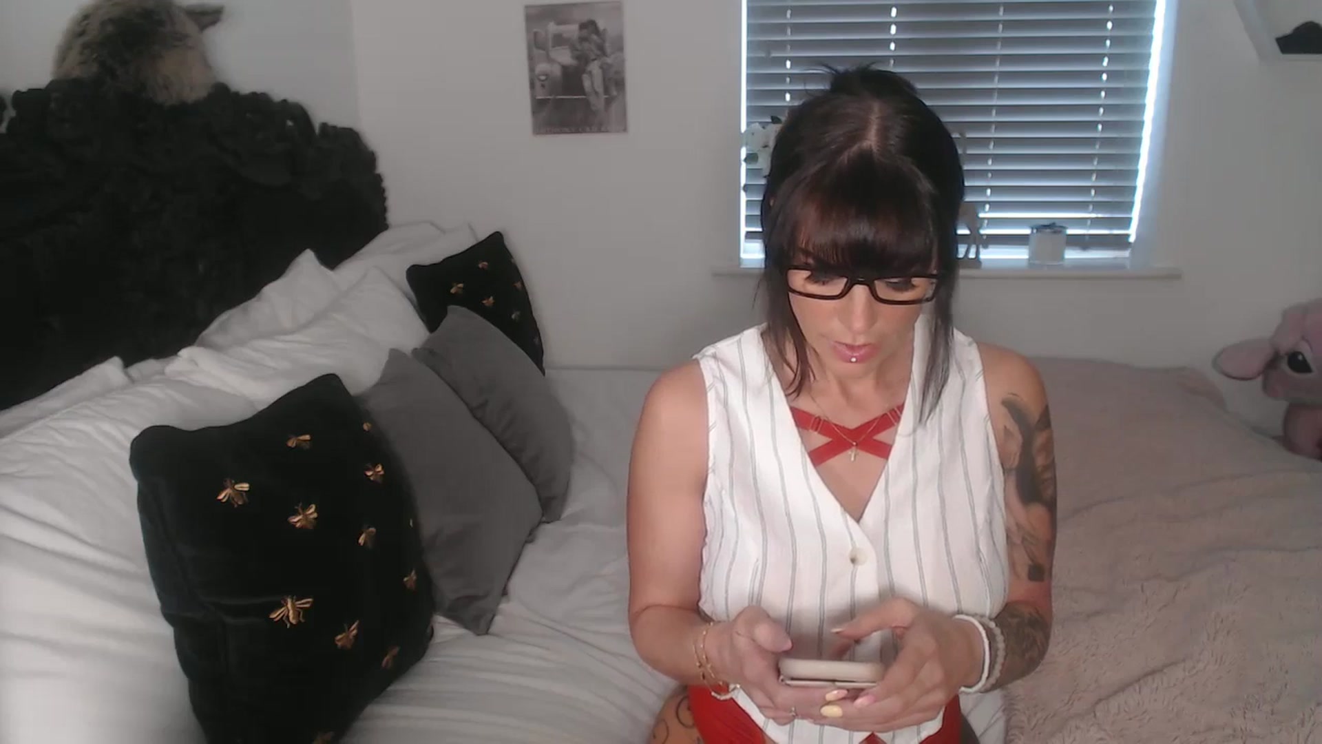 Gallery image thumbnail from Xbabe_Skyler's myfreecams stream on, 05/05/2026, 10:53 image 15 of 20