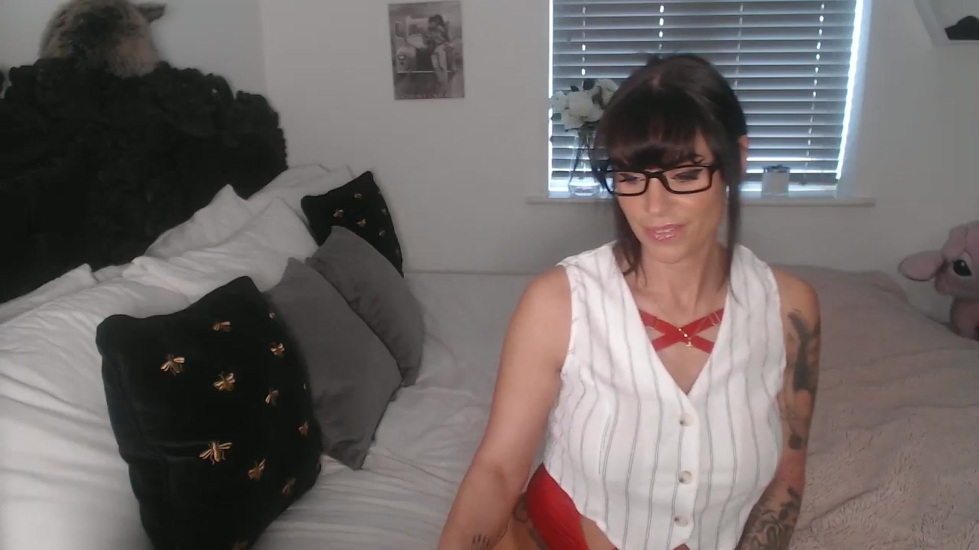 Gallery image thumbnail from Xbabe_Skyler's myfreecams stream on, 05/05/2026, 10:53 image 10 of 20
