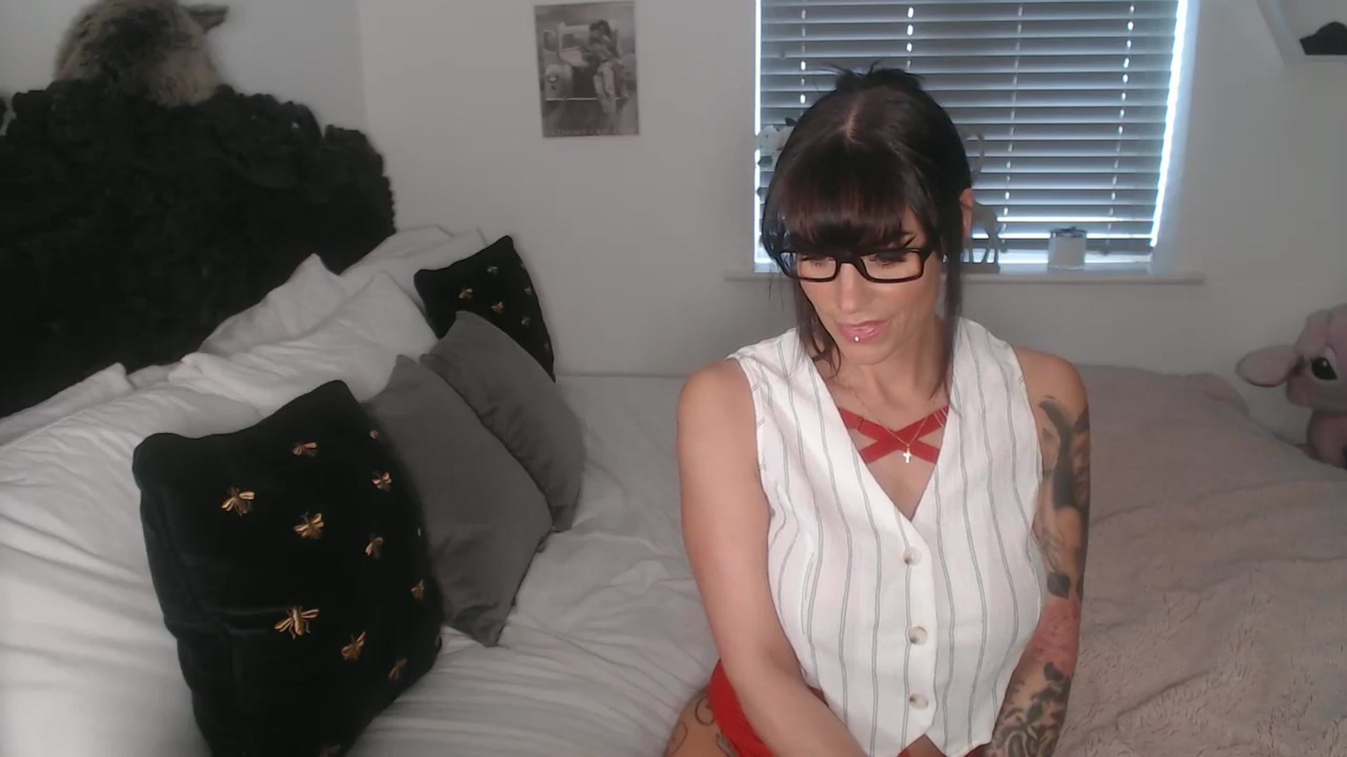 Gallery image thumbnail from Xbabe_Skyler's myfreecams stream on, 05/05/2026, 10:53 image 6 of 20