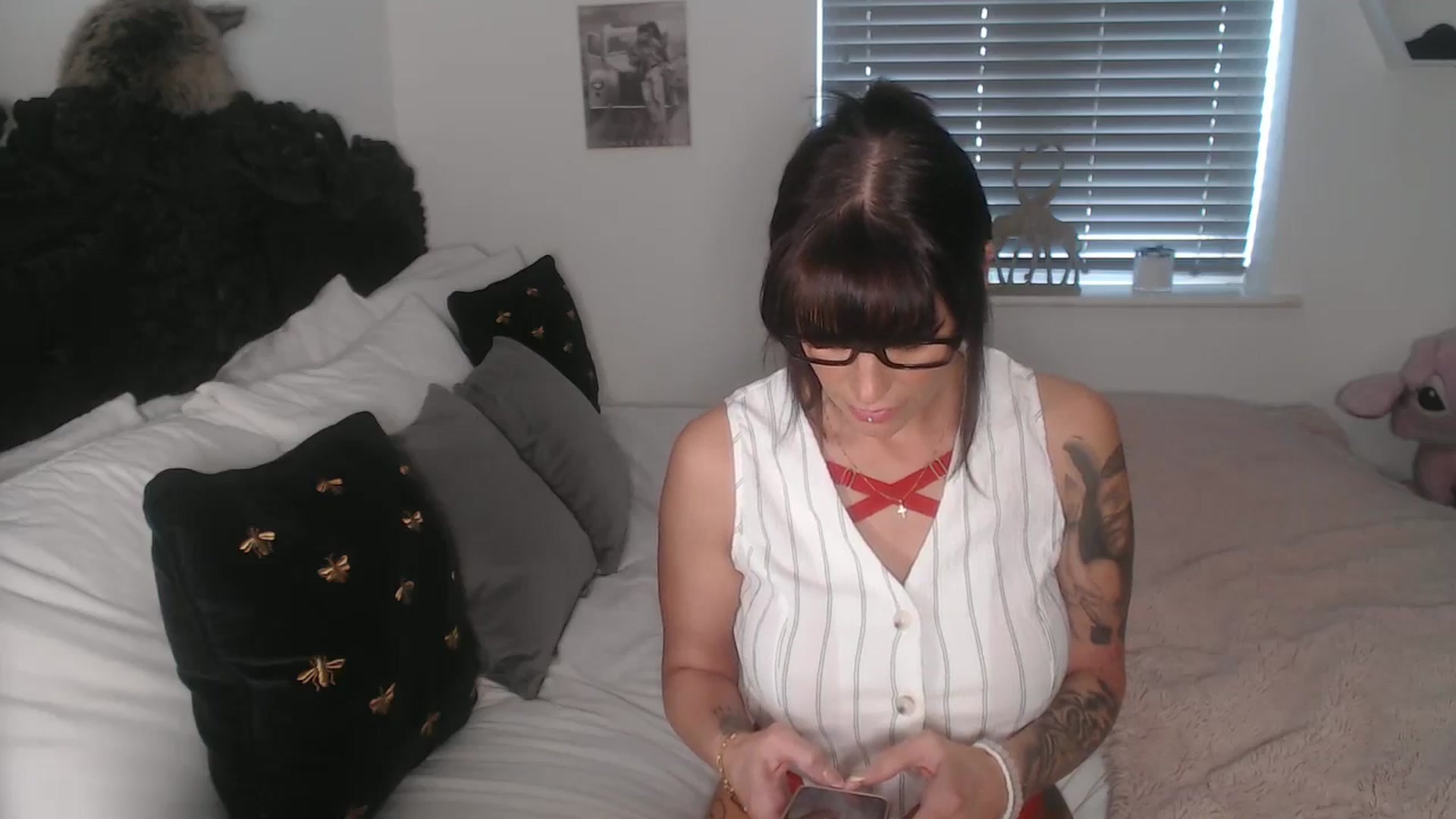 Gallery image thumbnail from Xbabe_Skyler's myfreecams stream on, 05/05/2026, 10:53 image 8 of 20