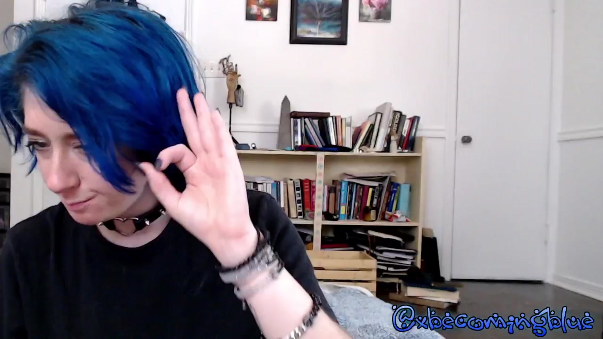 Gallery image thumbnail from Xbecomingblue's myfreecams stream on, 05/10/2025, 18:09 image 13 of 20