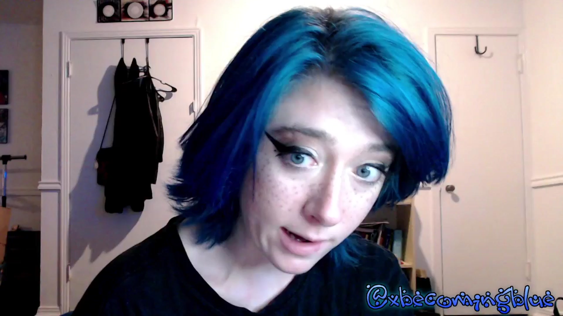 Gallery image thumbnail from Xbecomingblue's myfreecams stream on, 05/11/2025, 07:11 image 17 of 20