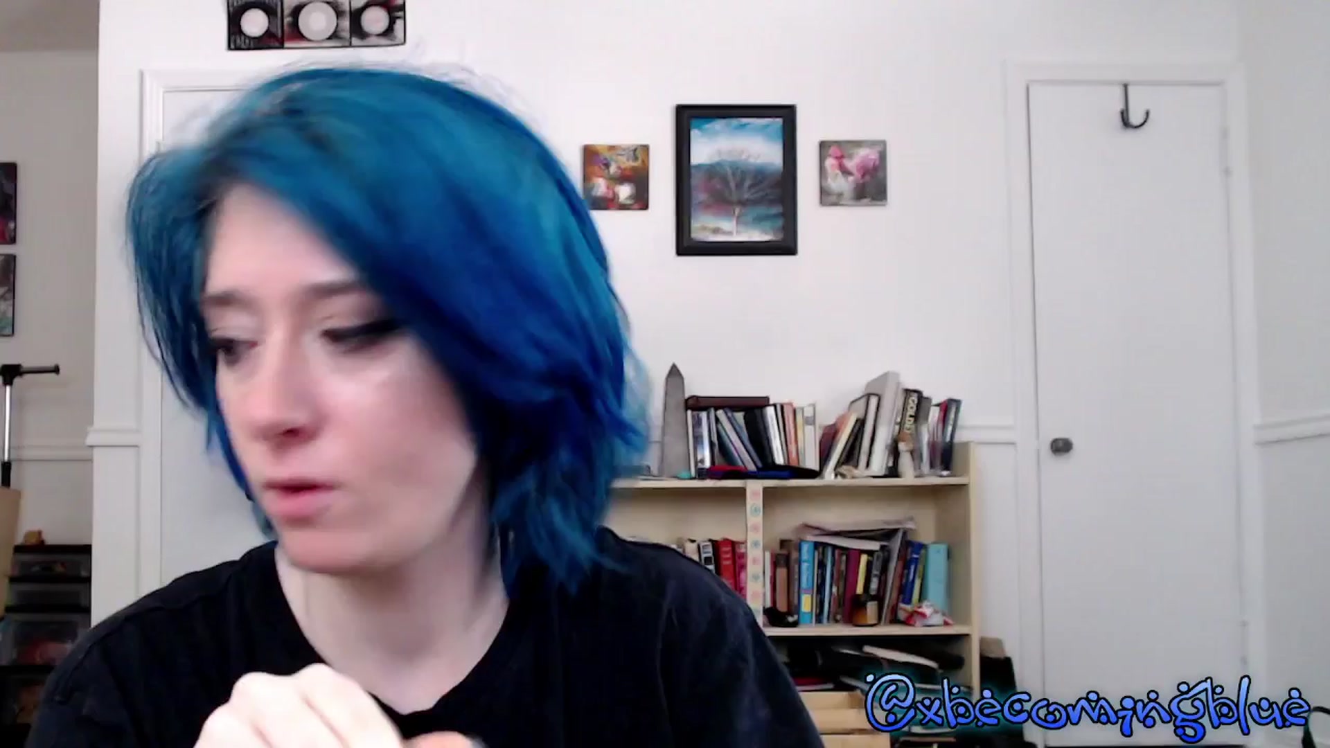 Gallery image thumbnail from Xbecomingblue's myfreecams stream on, 05/11/2025, 16:03 image 15 of 20