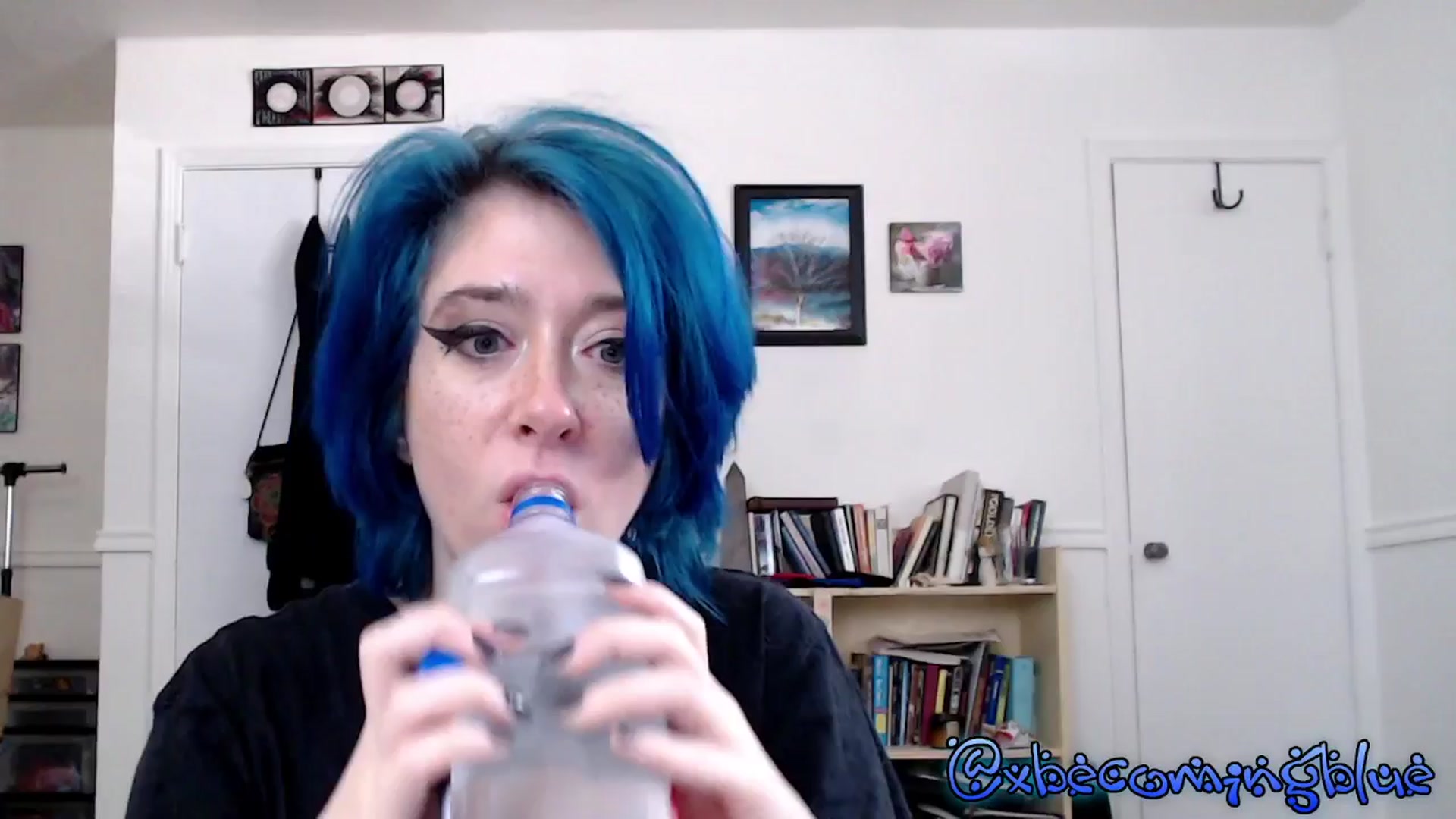 Gallery image thumbnail from Xbecomingblue's myfreecams stream on, 05/11/2025, 16:03 image 3 of 20