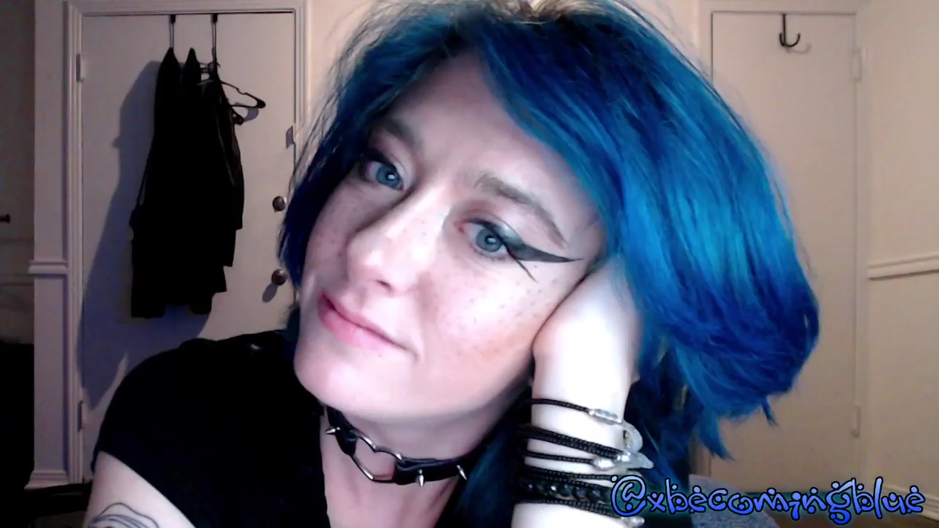 Gallery image thumbnail from Xbecomingblue's myfreecams stream on, 05/13/2025, 05:47 image 7 of 20