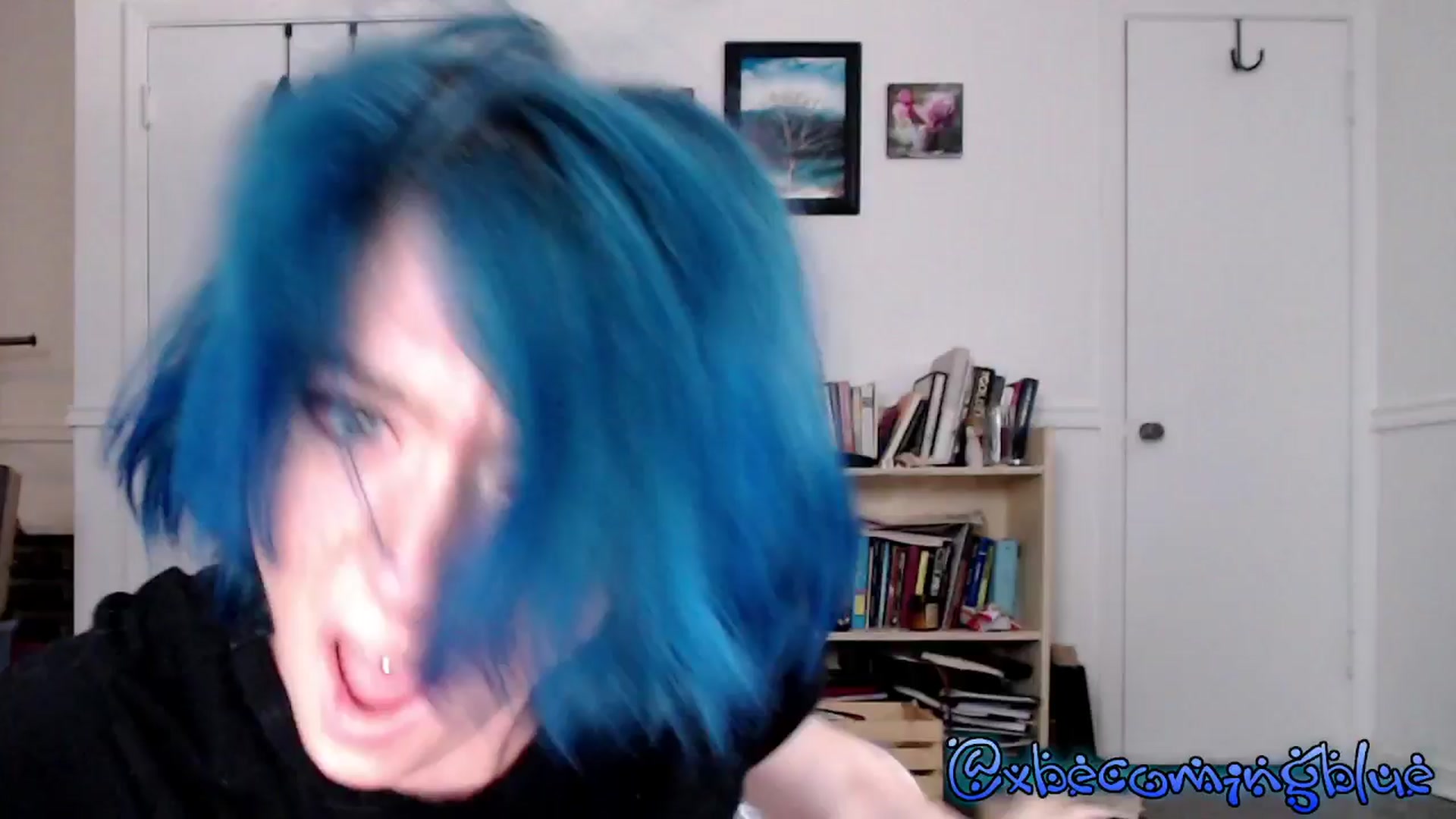 Gallery image thumbnail from Xbecomingblue's myfreecams stream on, 05/13/2025, 13:46 image 8 of 20
