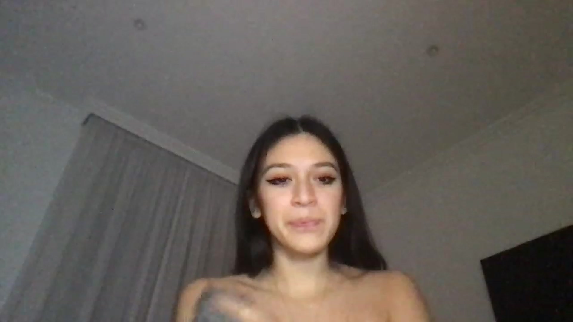 Gallery image thumbnail from XcatscontentX's myfreecams stream on, 11/17/2022, 17:50 image 13 of 20