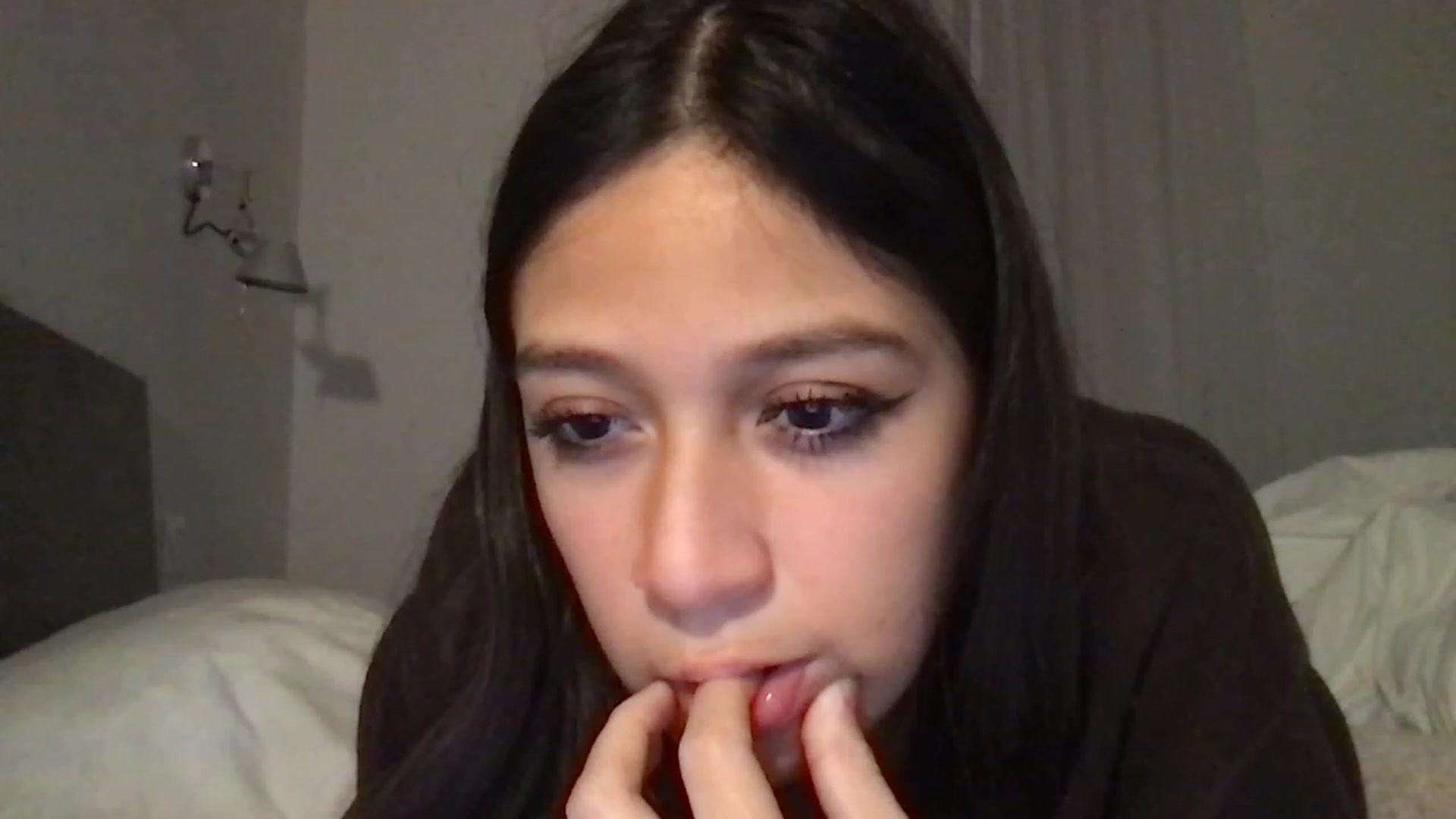 Gallery image thumbnail from XcatscontentX's myfreecams stream on, 11/20/2022, 21:02 image 6 of 20