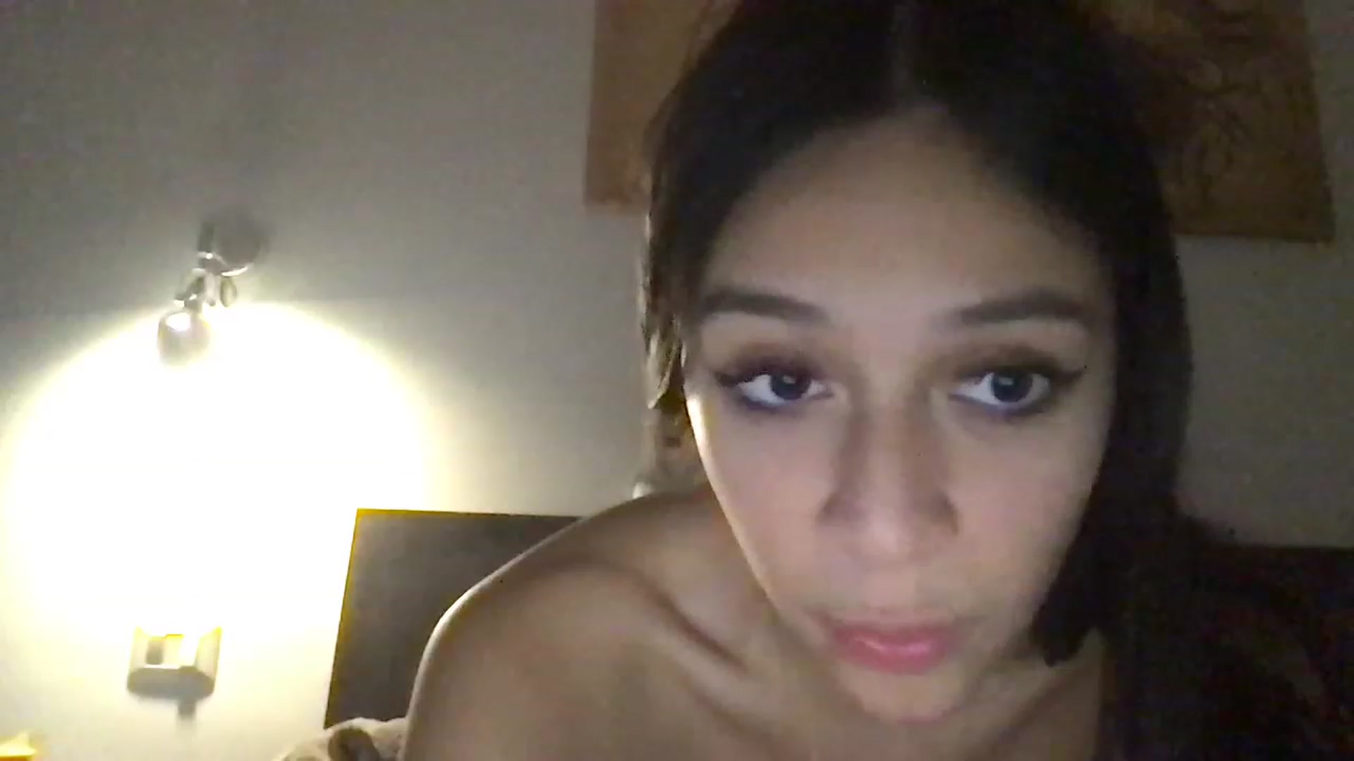 Gallery image thumbnail from XcatscontentX's myfreecams stream on, 11/21/2022, 24:59 image 10 of 20