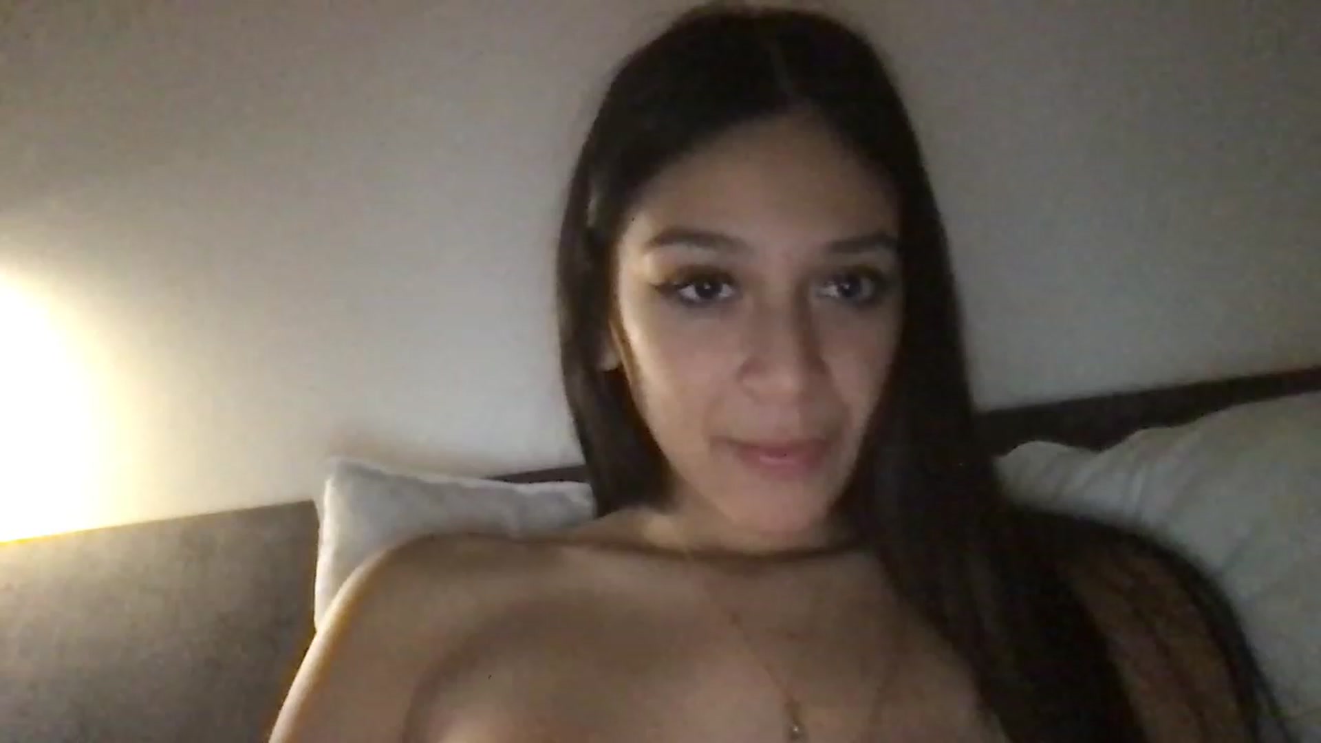 Gallery image thumbnail from XcatscontentX's myfreecams stream on, 11/21/2022, 24:59 image 7 of 20
