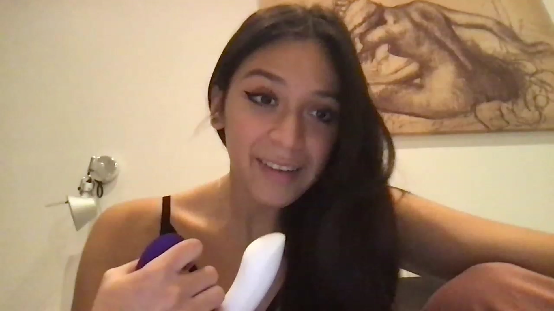 Gallery image thumbnail from XcatscontentX's myfreecams stream on, 12/06/2022, 20:46 image 20 of 20