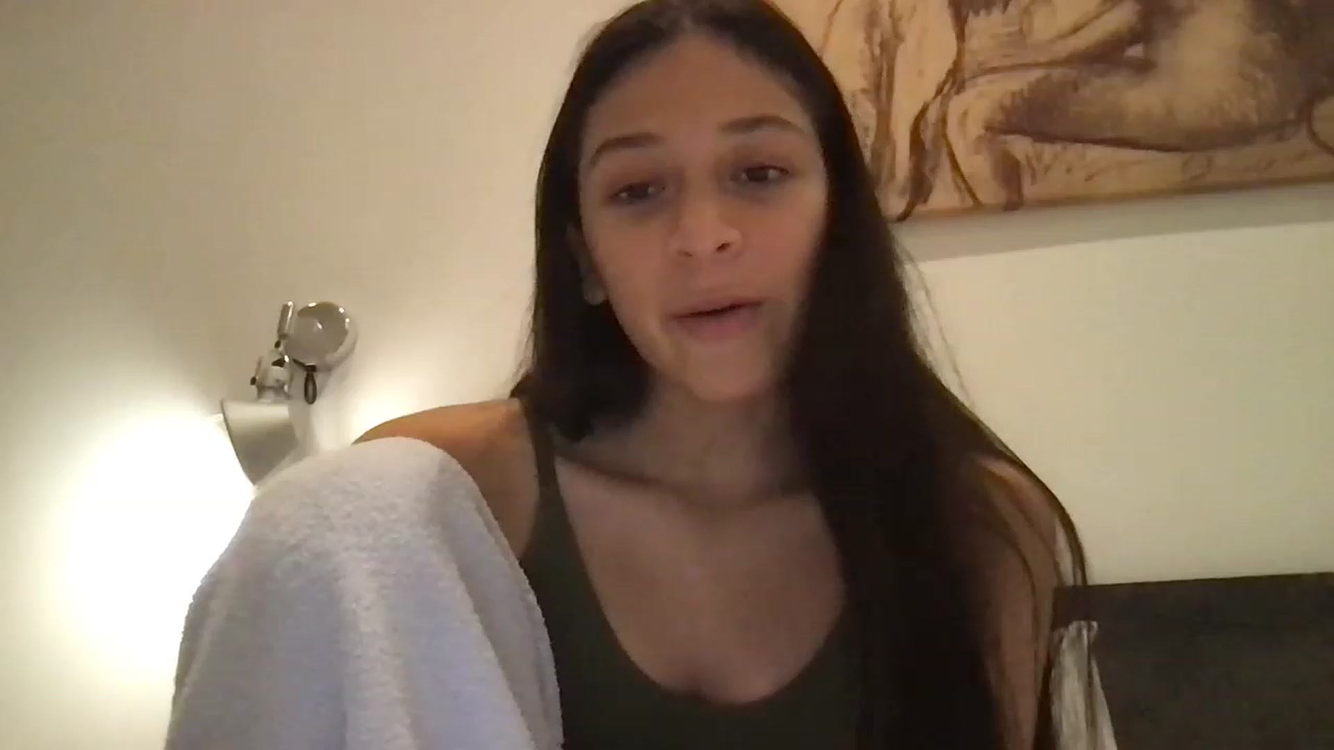 Gallery image thumbnail from XcatscontentX's myfreecams stream on, 12/07/2022, 18:51 image 4 of 20