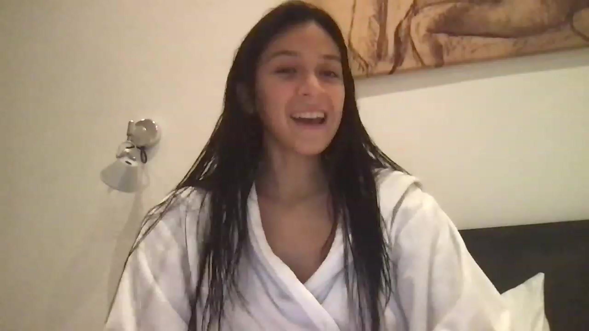 Gallery image thumbnail from XcatscontentX's myfreecams stream on, 12/08/2022, 21:35 image 4 of 20