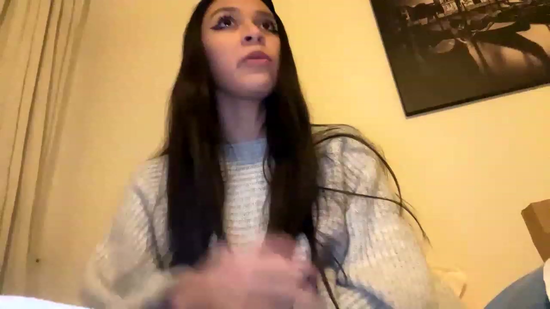 Gallery image thumbnail from XcatscontentX's myfreecams stream on, 12/12/2022, 21:35 image 1 of 20