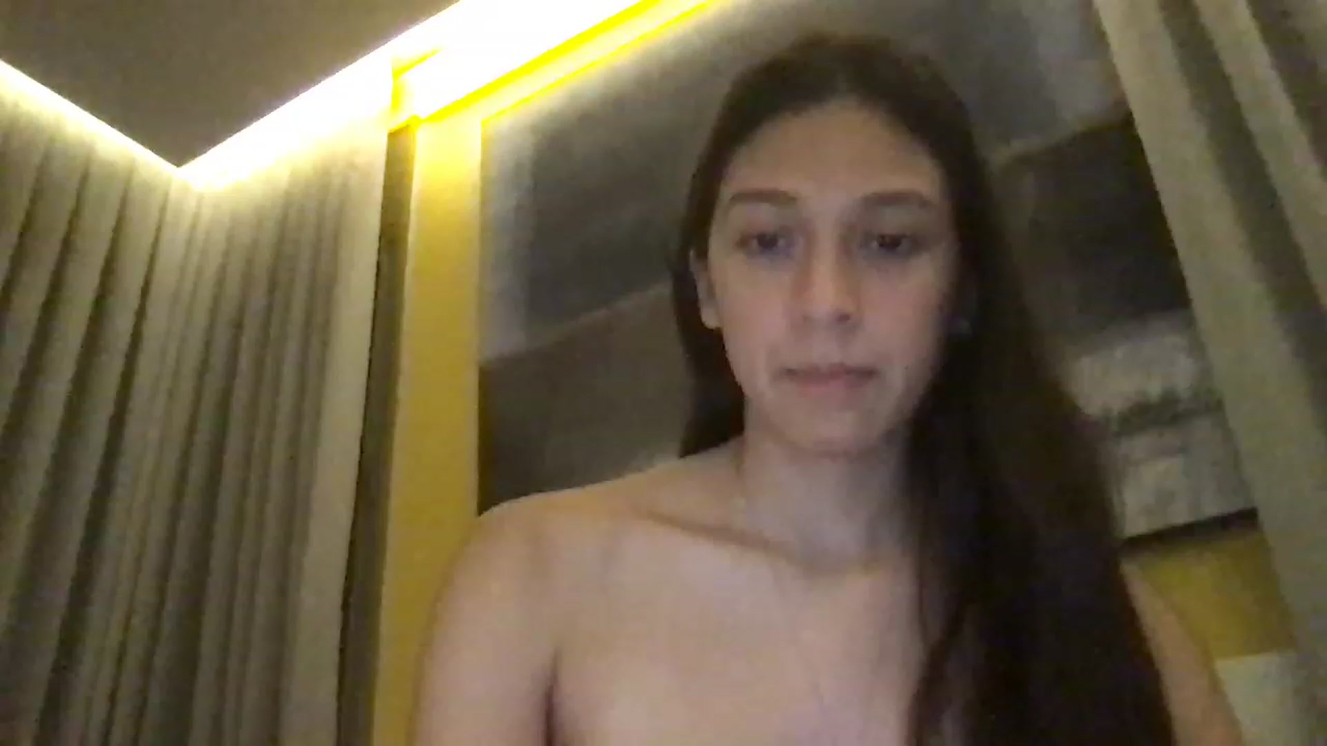 Gallery image thumbnail from XcatscontentX's myfreecams stream on, 01/12/2023, 20:40 image 17 of 20