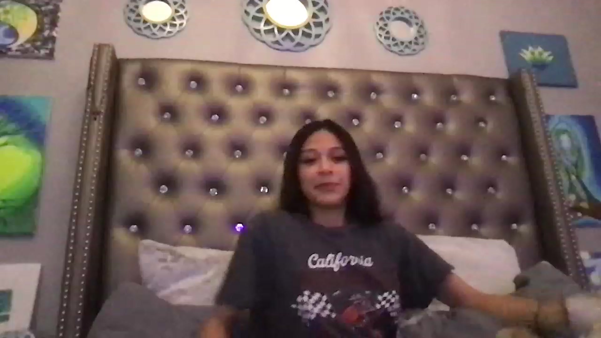 Gallery image thumbnail from XcatscontentX's myfreecams stream on, 02/05/2023, 24:50 image 7 of 20