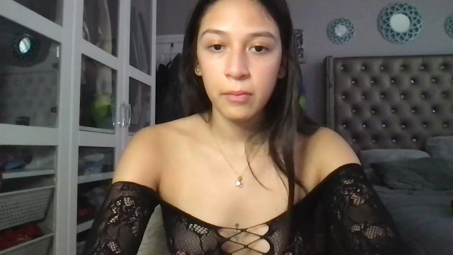 Gallery image thumbnail from XcatscontentX's myfreecams stream on, 02/27/2023, 22:27 image 16 of 20