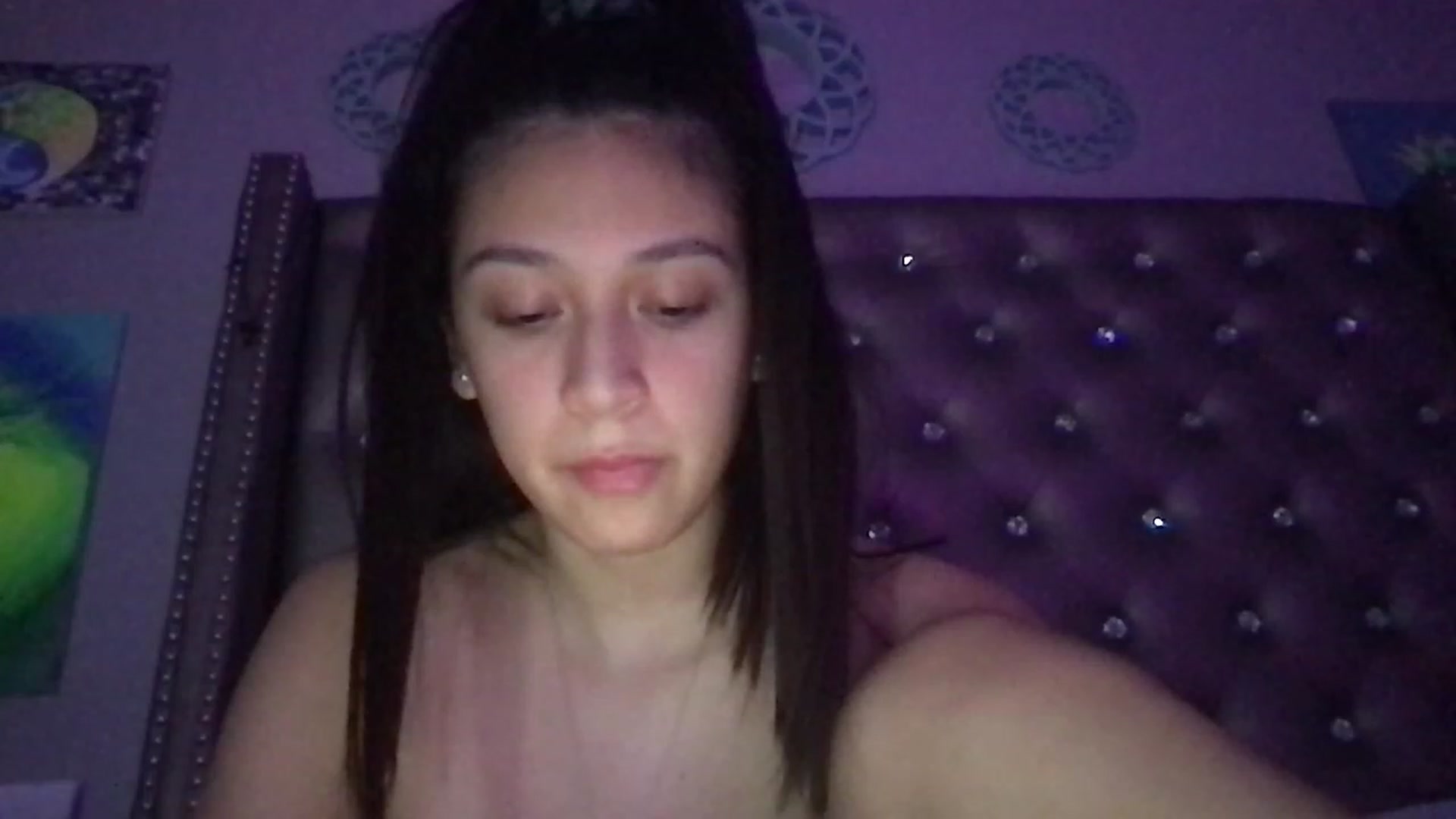 Gallery image thumbnail from XcatscontentX's myfreecams stream on, 04/03/2023, 03:21 image 9 of 20