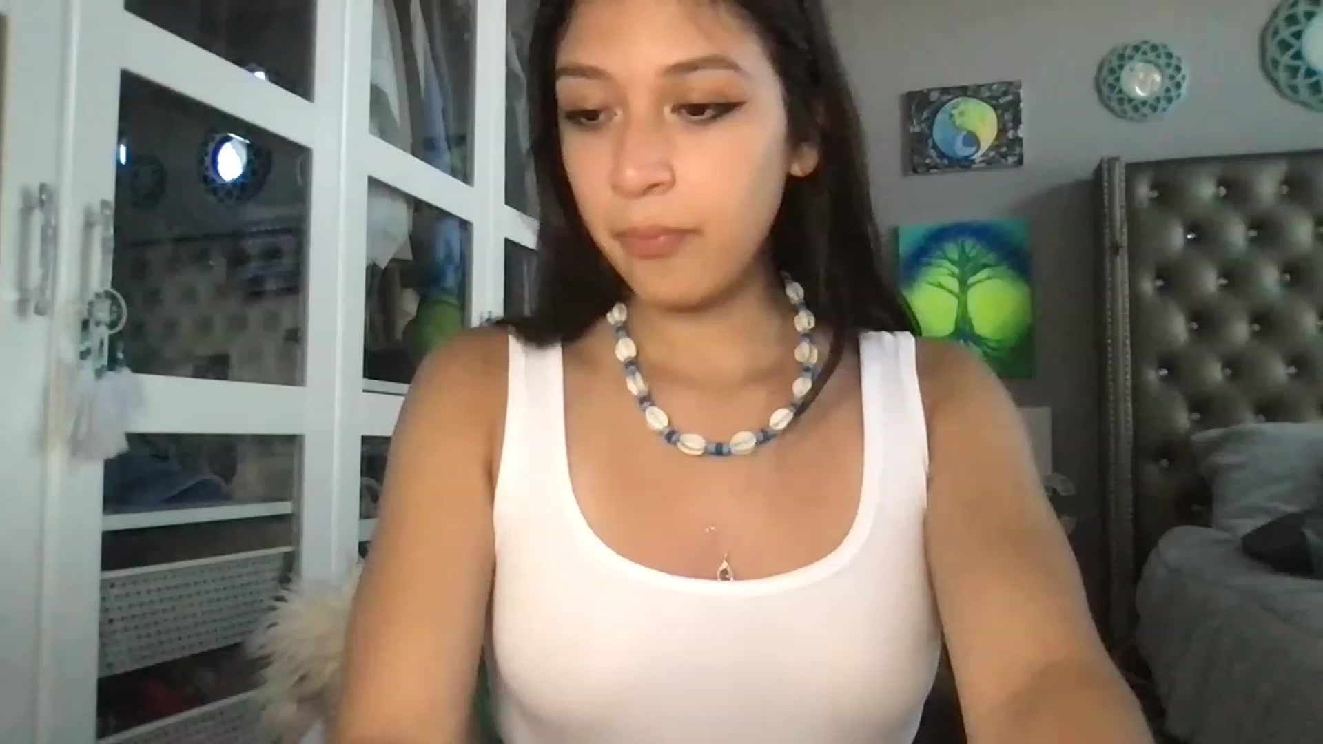 Gallery image thumbnail from XcatscontentX's myfreecams stream on, 04/09/2023, 22:23 image 15 of 20