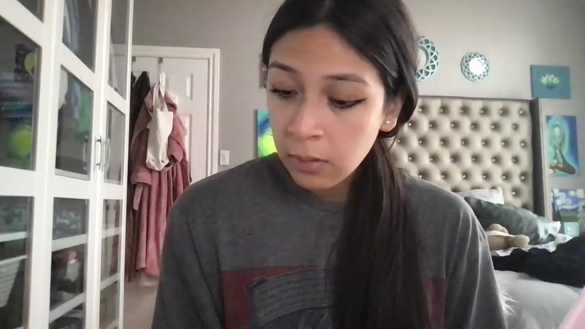 Gallery image thumbnail from XcatscontentX's myfreecams stream on, 04/17/2023, 19:07 image 20 of 20
