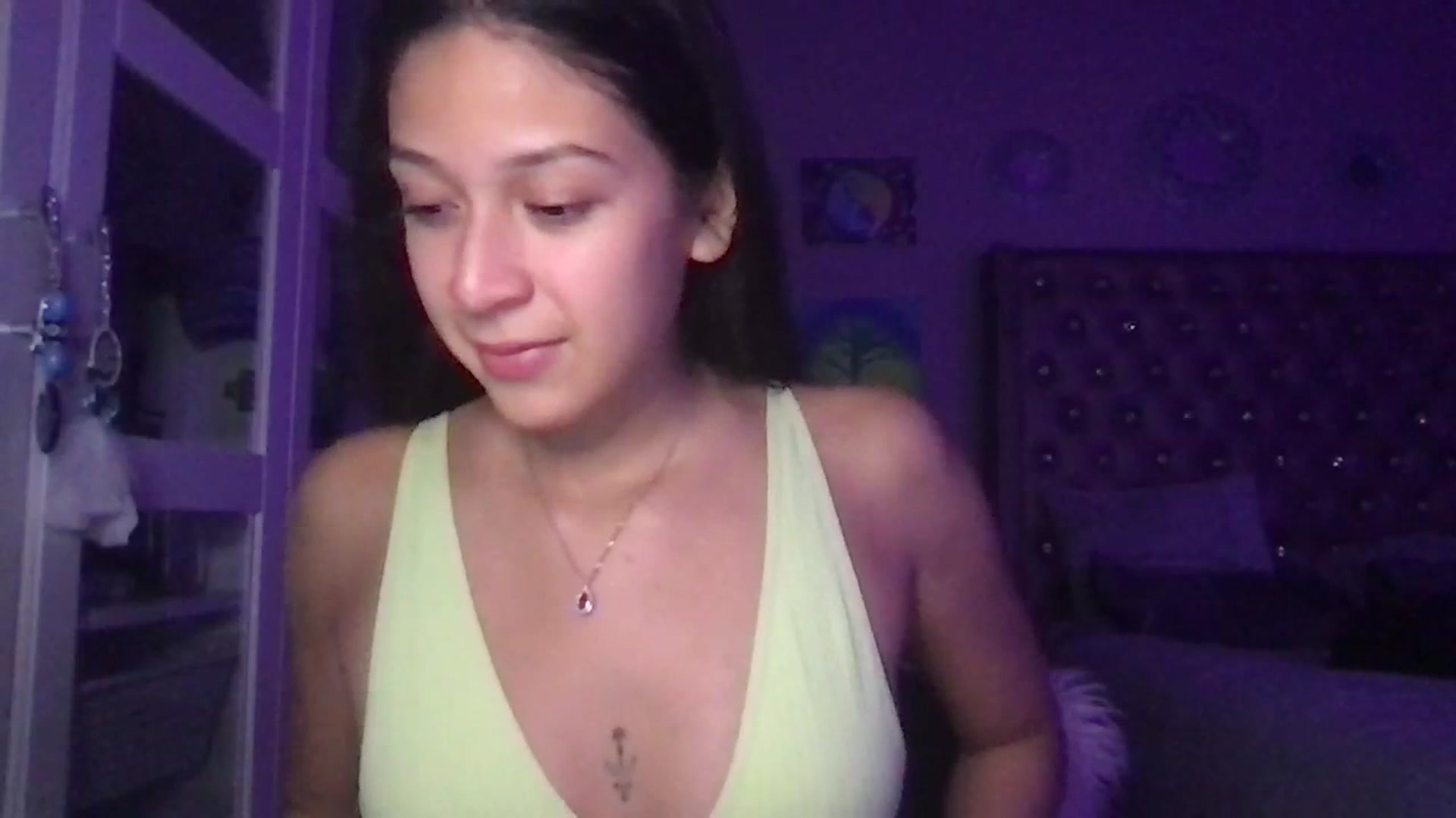 Gallery image thumbnail from XcatscontentX's myfreecams stream on, 07/18/2023, 03:53 image 9 of 20