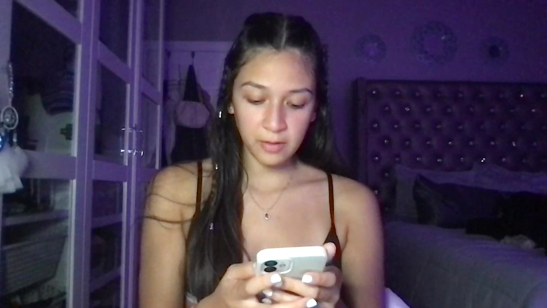 Gallery image thumbnail from XcatscontentX's myfreecams stream on, 07/20/2023, 05:49 image 14 of 20