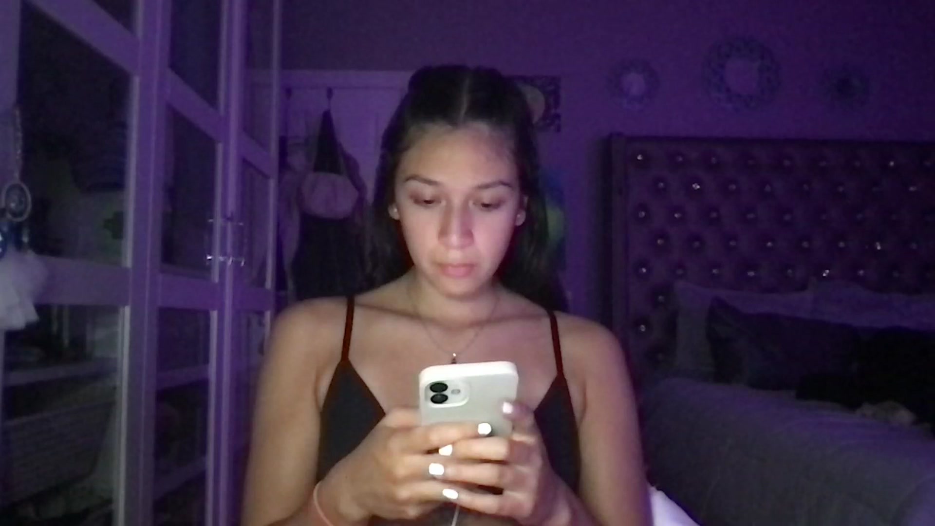 Gallery image thumbnail from XcatscontentX's myfreecams stream on, 07/20/2023, 05:49 image 13 of 20