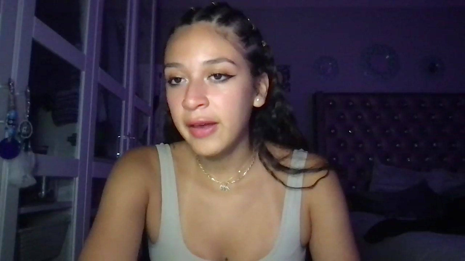 Gallery image thumbnail from XcatscontentX's myfreecams stream on, 08/14/2023, 03:58 image 19 of 20