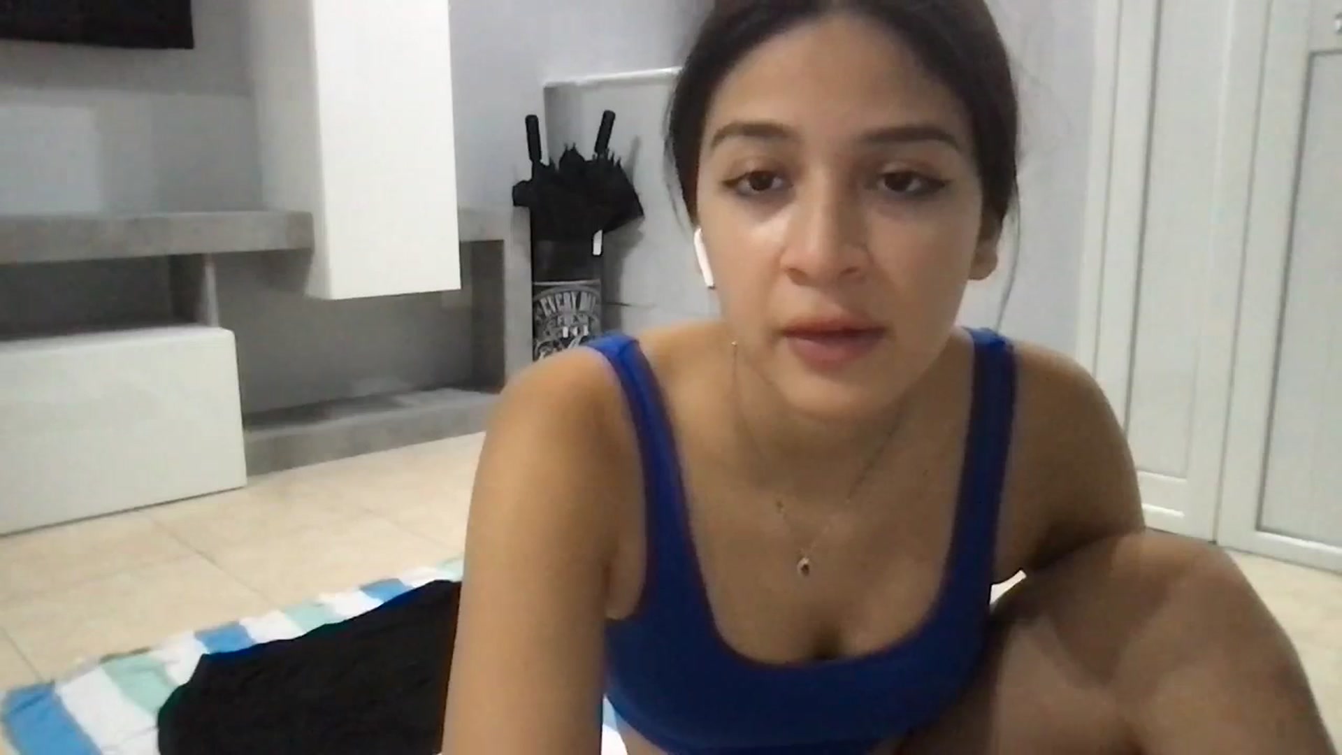 Gallery image thumbnail from XcatscontentX's myfreecams stream on, 02/01/2024, 15:17 image 11 of 20