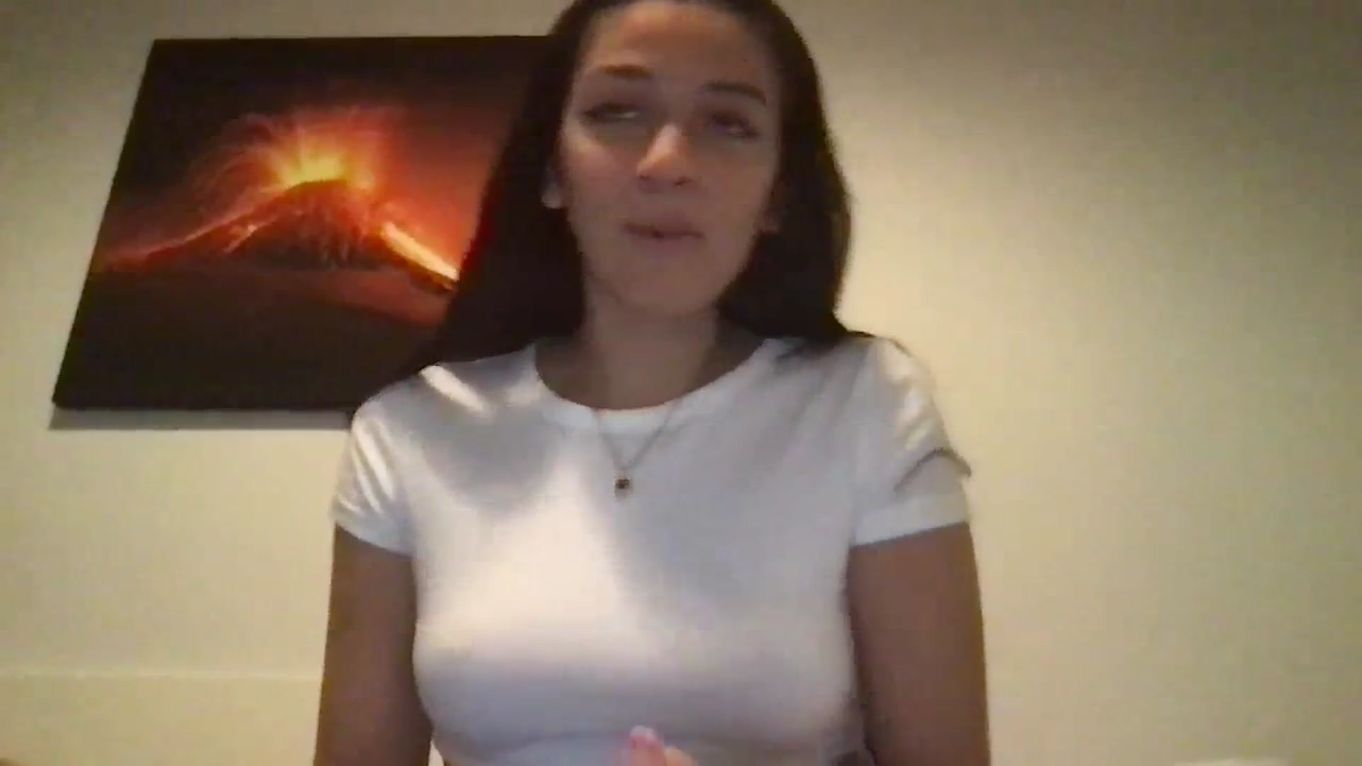 Gallery image thumbnail from XcatscontentX's myfreecams stream on, 02/08/2024, 18:09 image 19 of 20