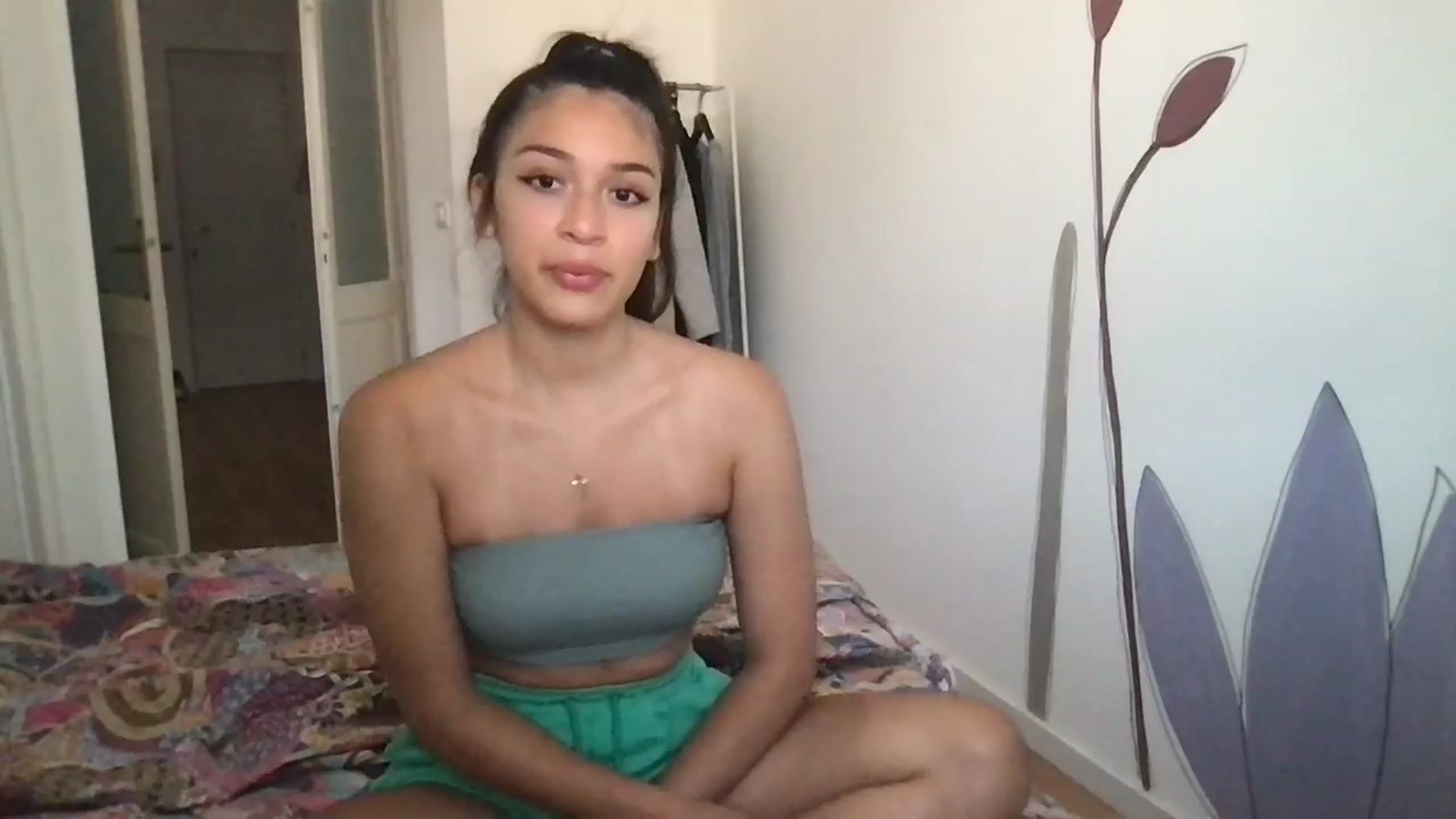 Gallery image thumbnail from XcatscontentX's myfreecams stream on, 06/10/2024, 14:24 image 1 of 20