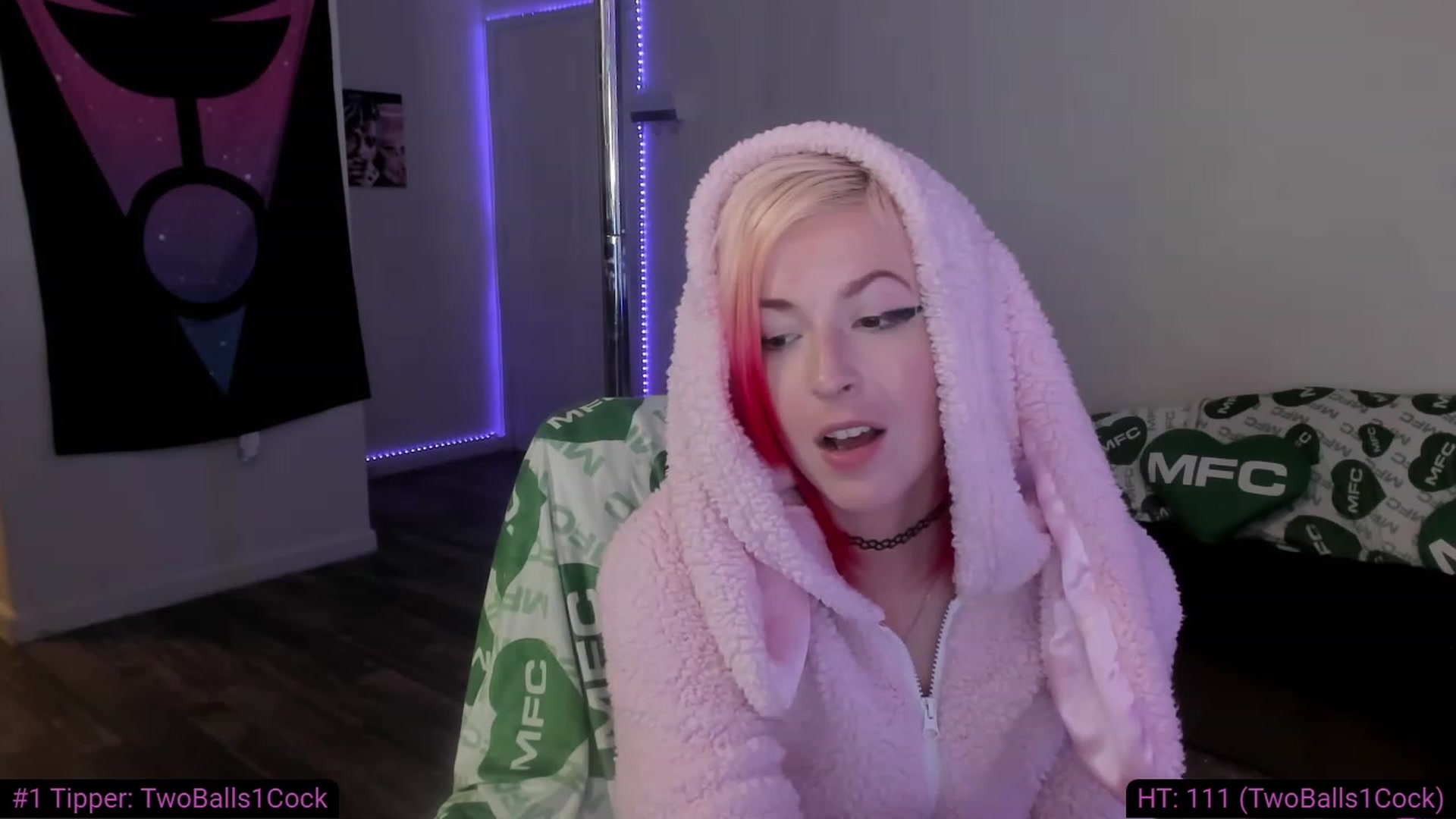 Gallery image thumbnail from Xena_saturn's myfreecams stream on, 11/19/2022, 15:30 image 18 of 20