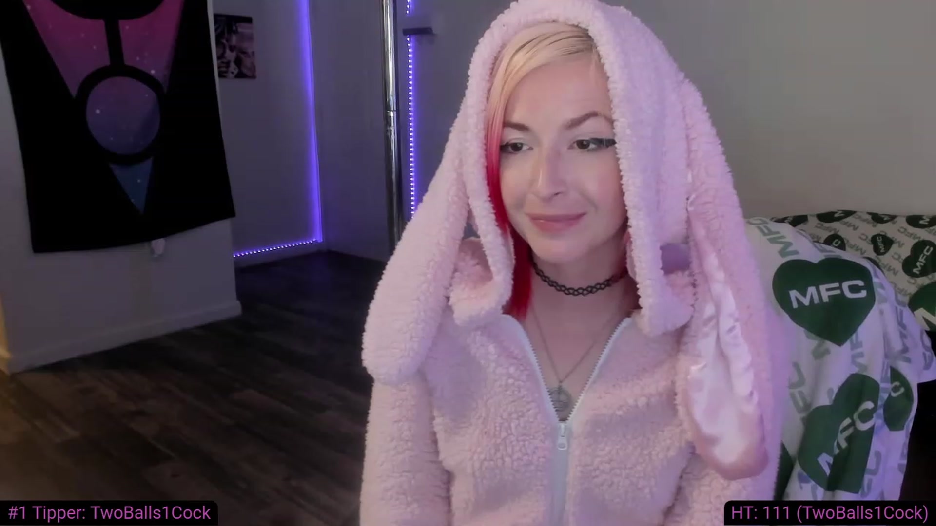 Gallery image thumbnail from Xena_saturn's myfreecams stream on, 11/19/2022, 15:30 image 12 of 20