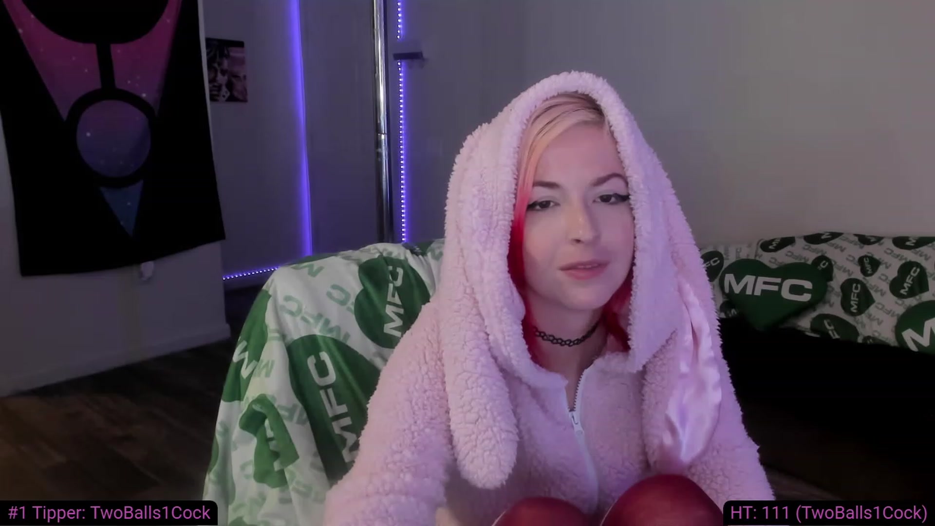Gallery image thumbnail from Xena_saturn's myfreecams stream on, 11/19/2022, 15:30 image 3 of 20
