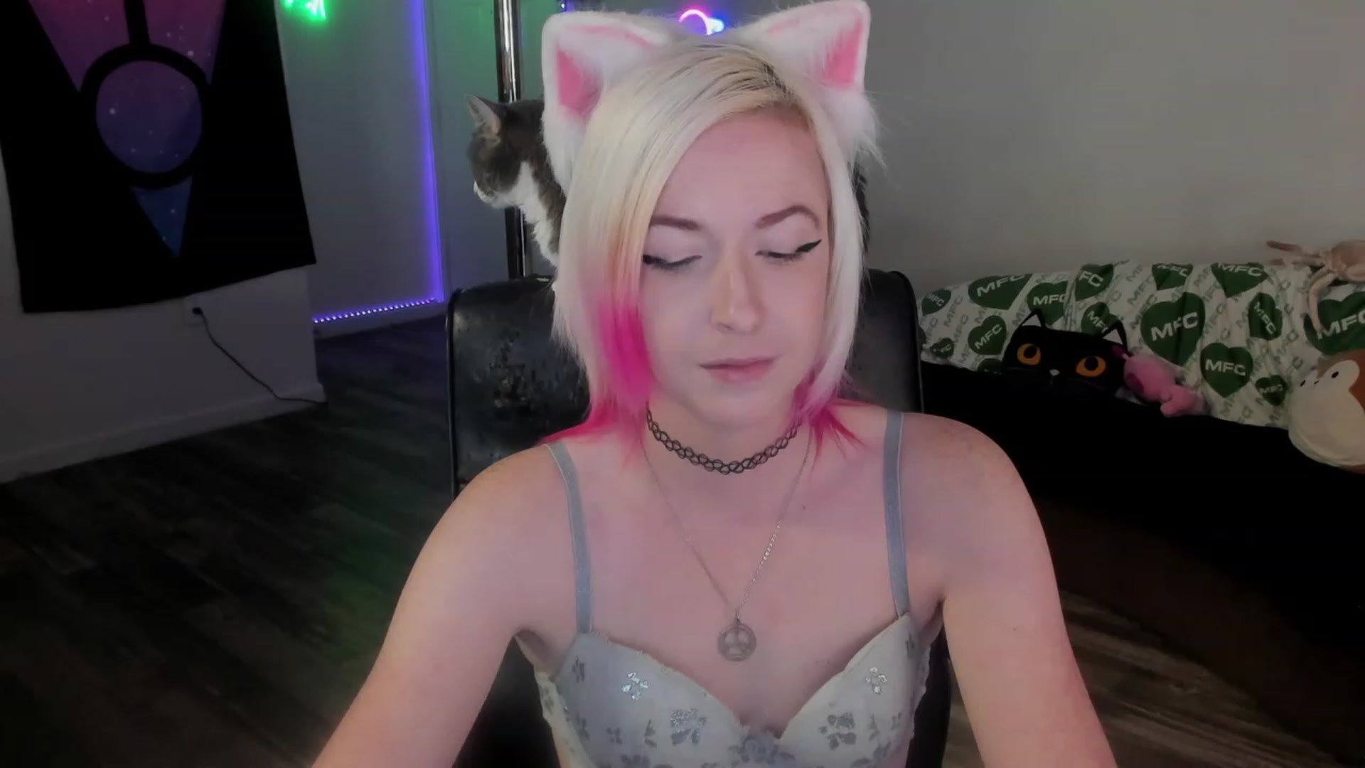 Gallery image thumbnail from Xena_saturn's myfreecams stream on, 01/23/2023, 03:30 image 10 of 20