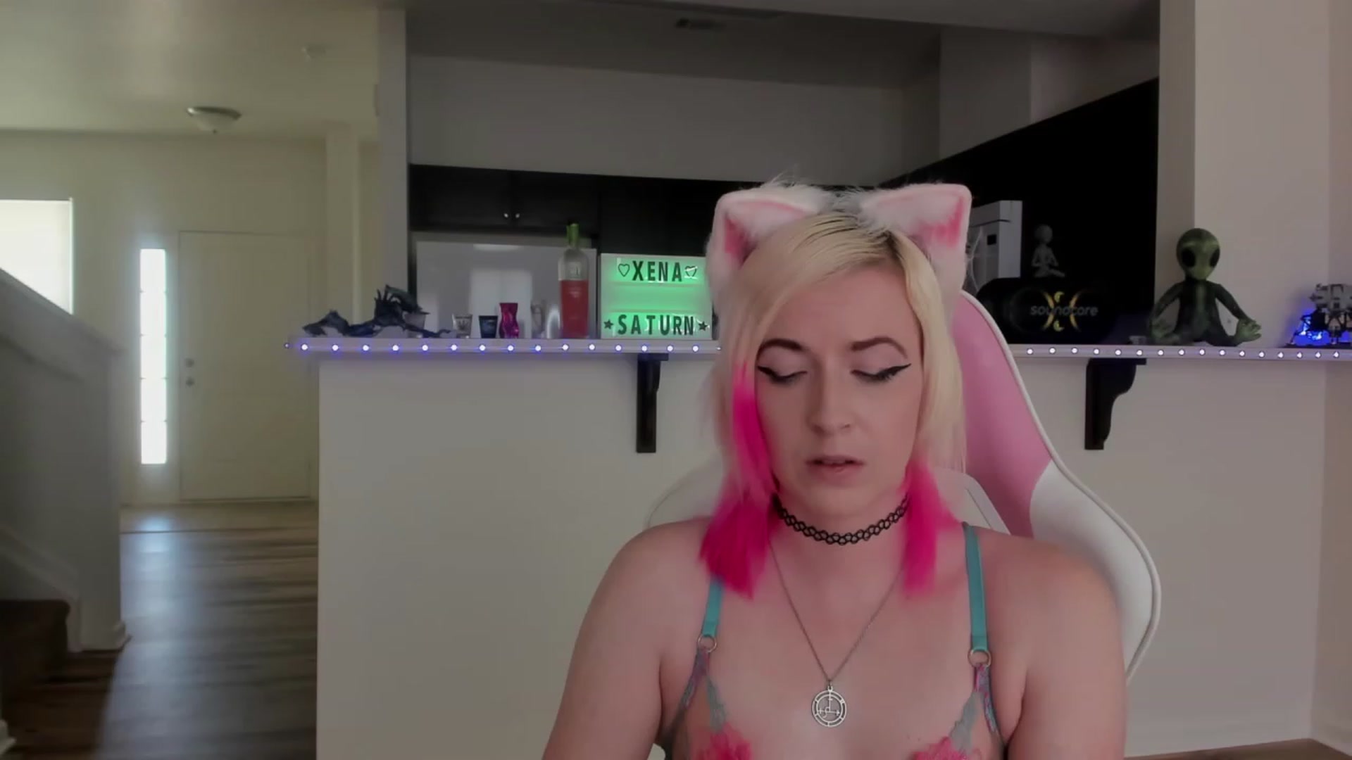 Gallery image thumbnail from Xena_saturn's myfreecams stream on, 07/23/2023, 22:00 image 1 of 20