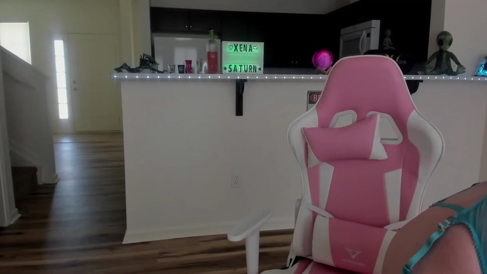 Gallery image thumbnail from Xena_saturn's myfreecams stream on, 07/23/2023, 22:00 image 2 of 20