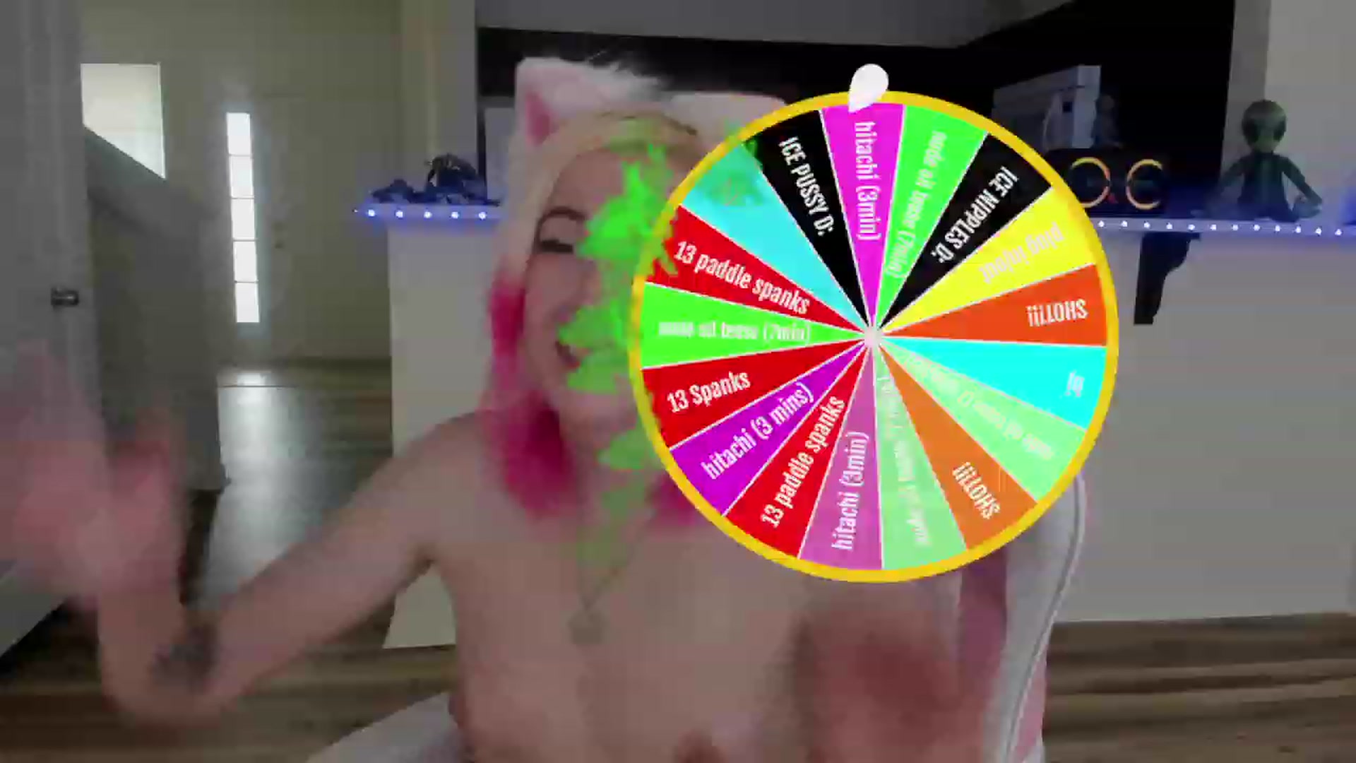 Gallery image thumbnail from Xena_saturn's myfreecams stream on, 08/06/2023, 24:02 image 4 of 20