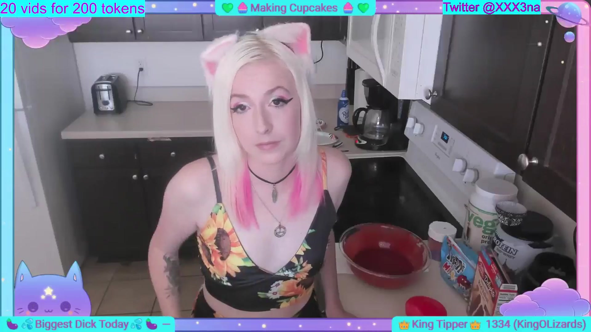 Gallery image thumbnail from Xena_saturn's myfreecams stream on, 08/04/2024, 19:06 image 6 of 20