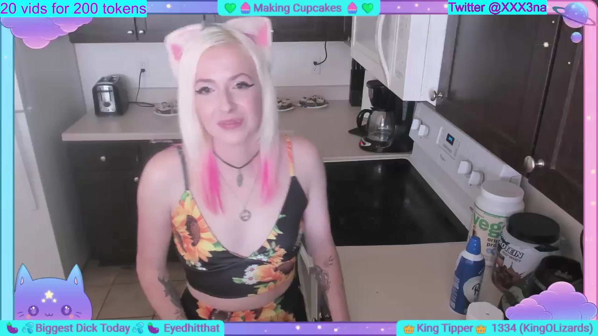 Gallery image thumbnail from Xena_saturn's myfreecams stream on, 08/04/2024, 19:06 image 17 of 20