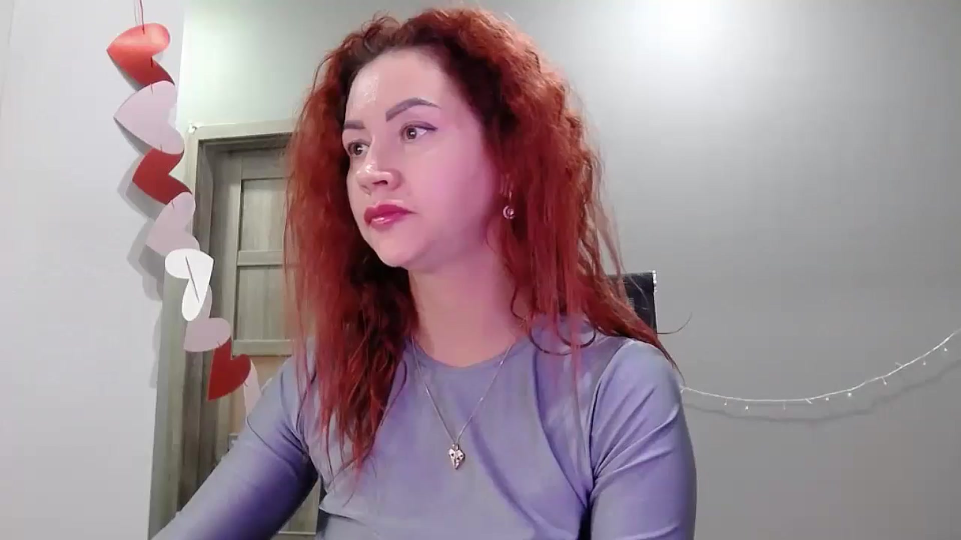Gallery image thumbnail from XeniaMilf's myfreecams stream on, 10/17/2025, 16:22 image 16 of 20