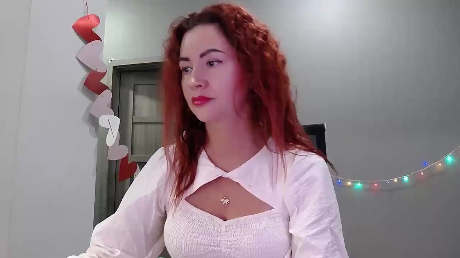 Gallery image thumbnail from XeniaMilf's myfreecams stream on, 10/18/2025, 13:00 image 7 of 20