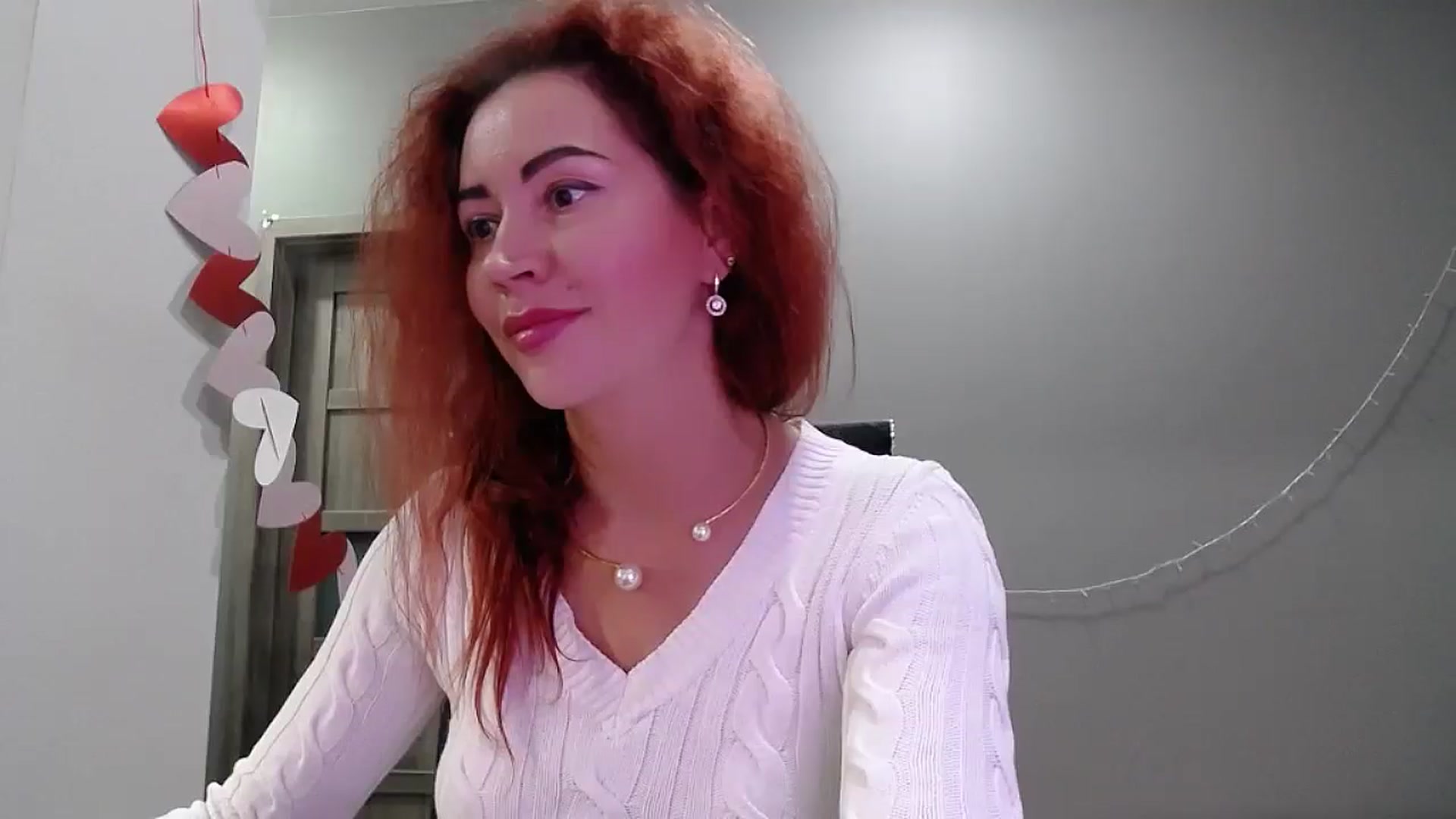 Gallery image thumbnail from XeniaMilf's myfreecams stream on, 10/21/2025, 14:38 image 16 of 20