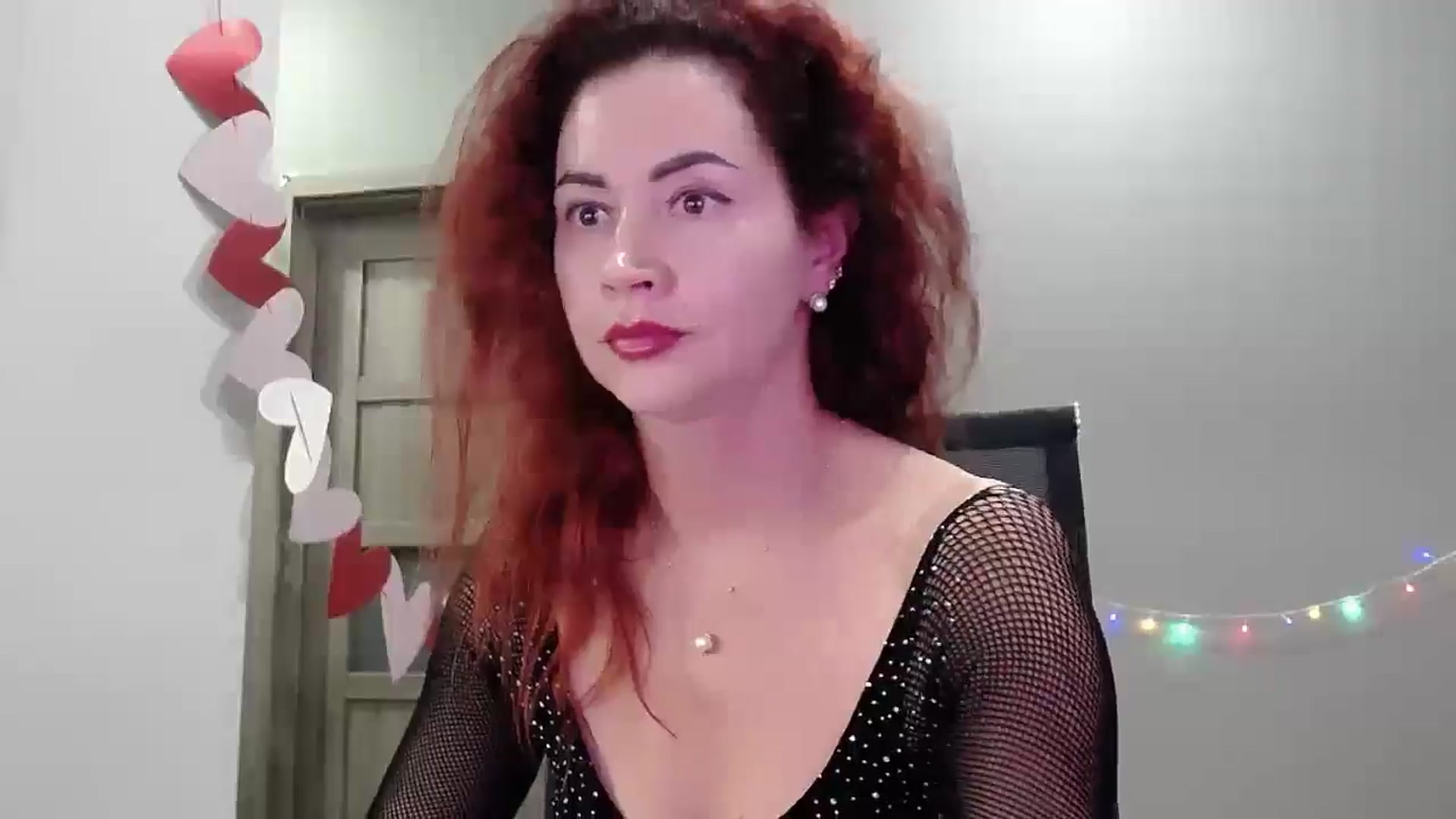 Gallery image thumbnail from XeniaMilf's myfreecams stream on, 10/25/2025, 15:44 image 16 of 20