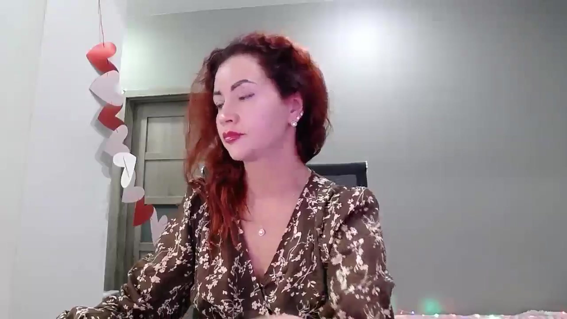 Gallery image thumbnail from XeniaMilf's myfreecams stream on, 10/25/2025, 16:21 image 13 of 20