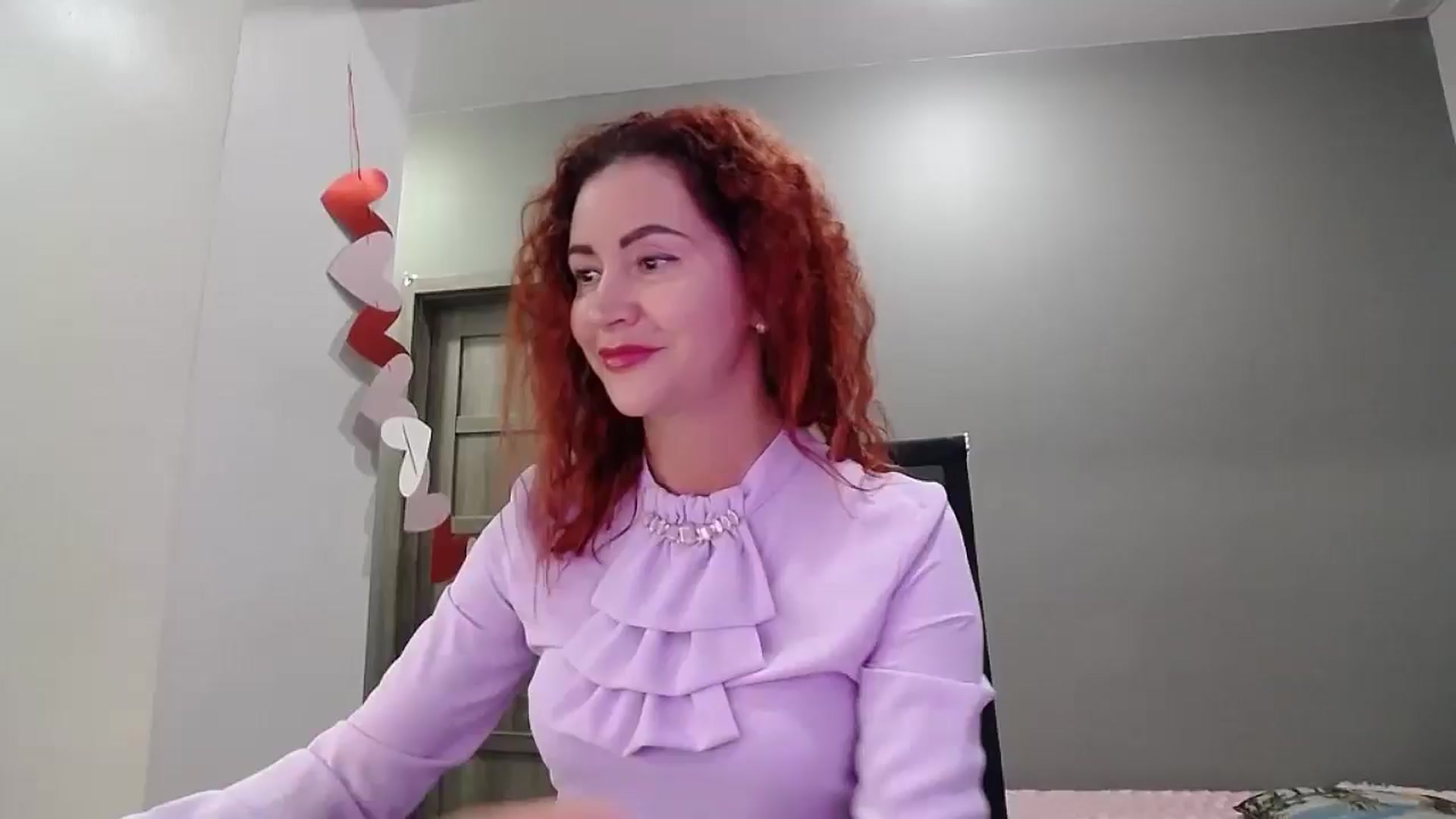 Gallery image thumbnail from XeniaMilf's myfreecams stream on, 11/05/2025, 14:37 image 18 of 20