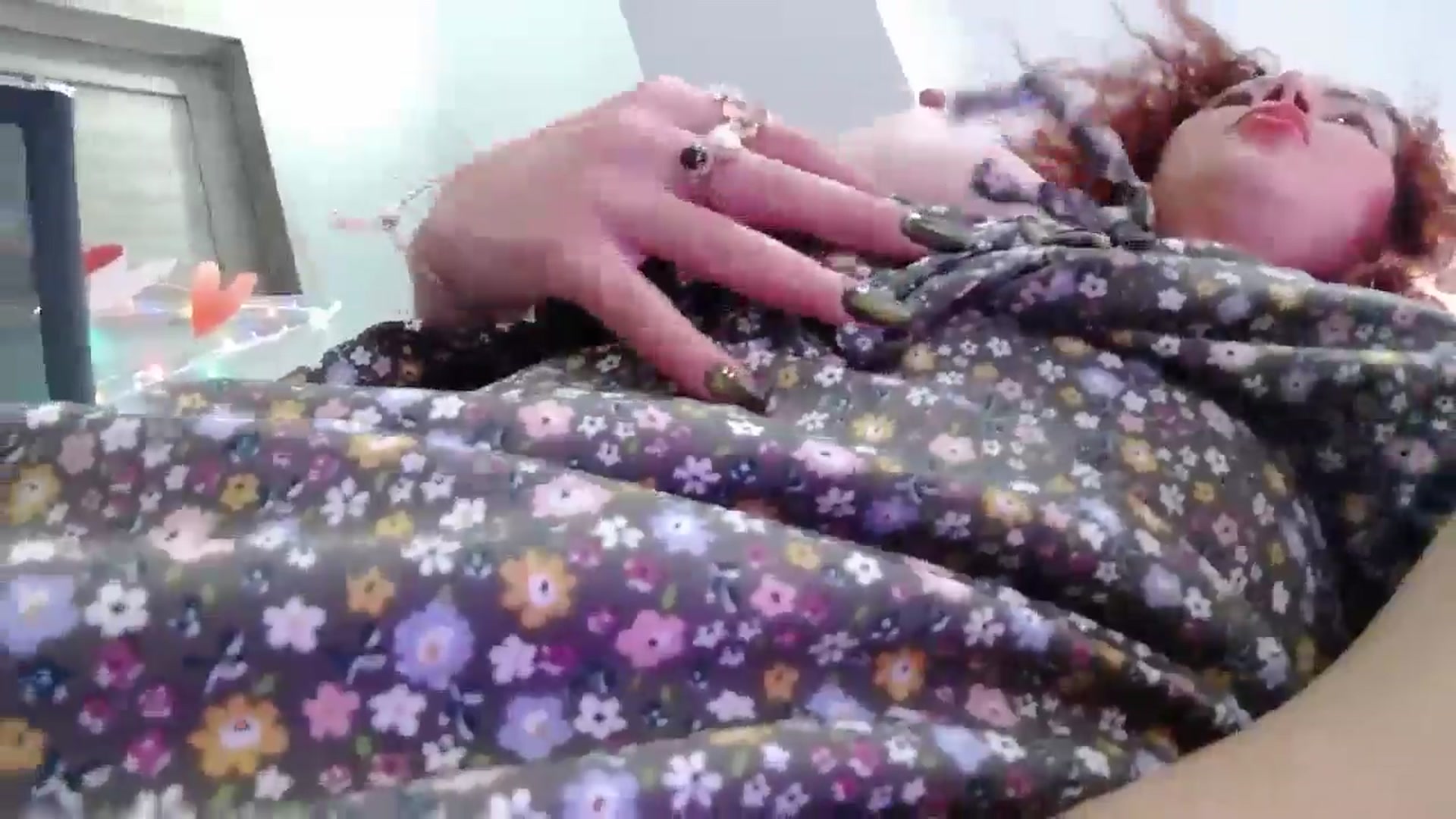 Gallery image thumbnail from XeniaMilf's myfreecams stream on, 11/10/2025, 14:15 image 20 of 20