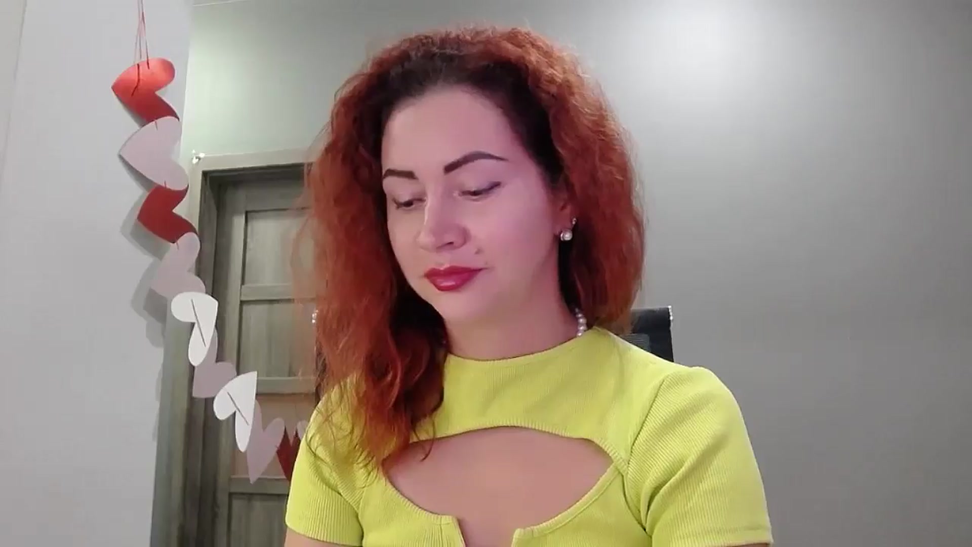 Gallery image thumbnail from XeniaMilf's myfreecams stream on, 11/11/2025, 16:29 image 11 of 20