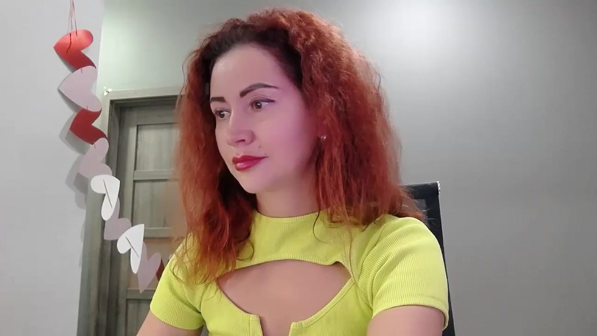 Gallery image thumbnail from XeniaMilf's myfreecams stream on, 11/11/2025, 16:29 image 14 of 20